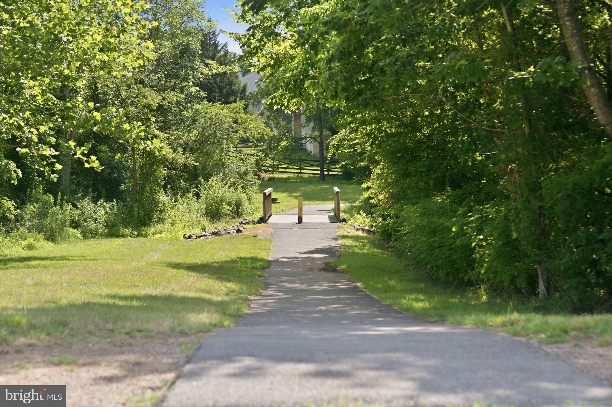 VICTORY LAKES - Residential
