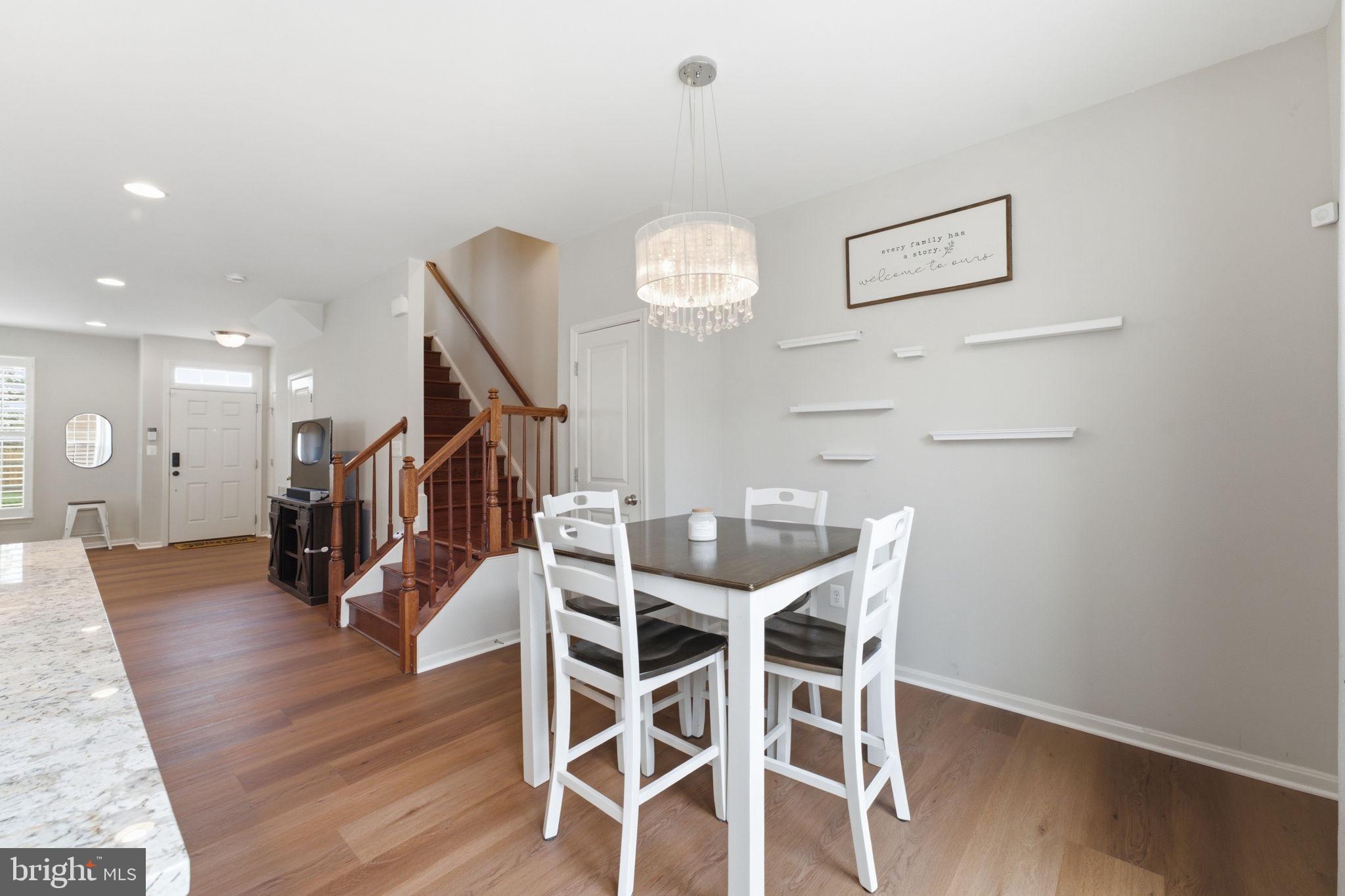VICTORY LAKES - Residential