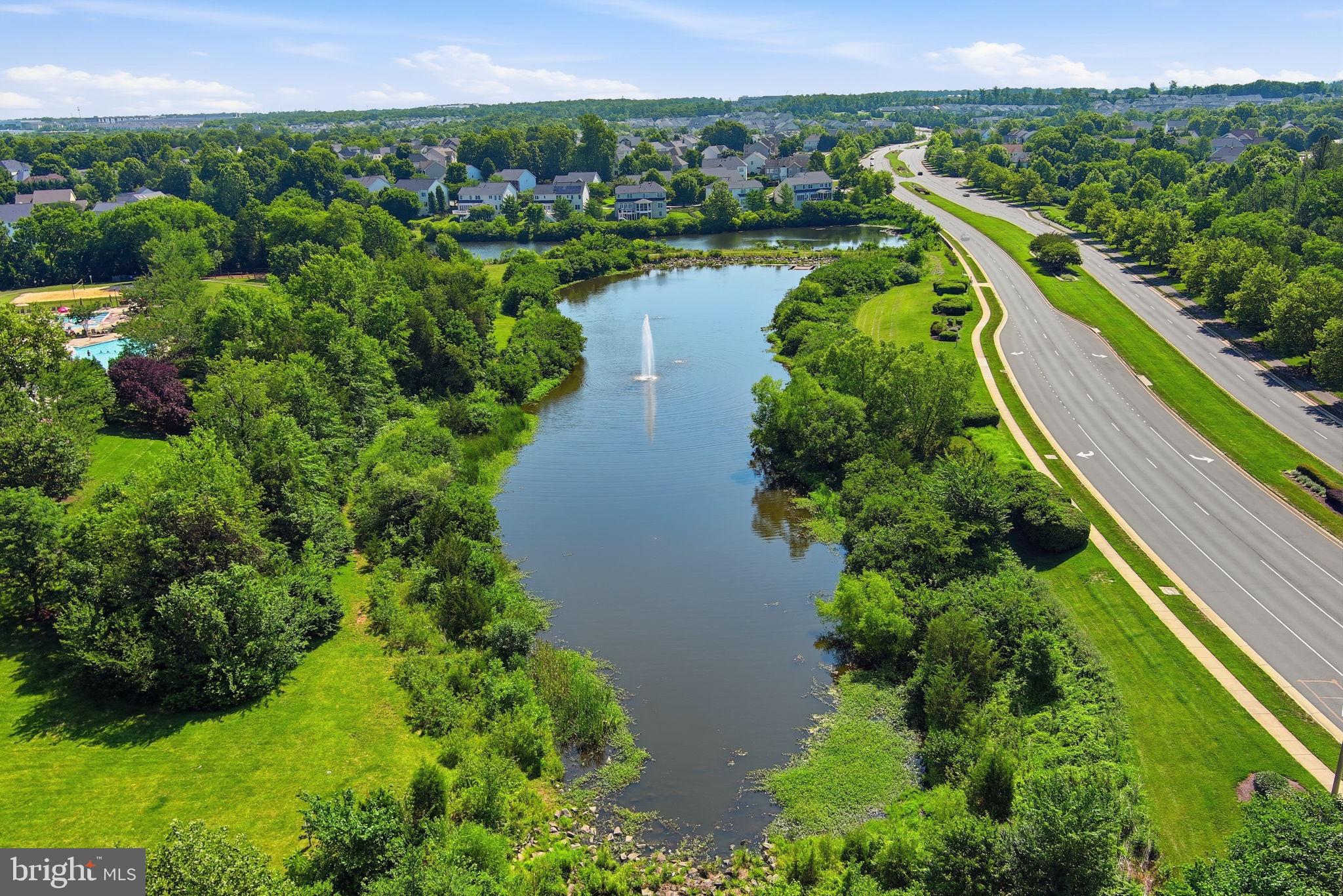 VICTORY LAKES - Residential