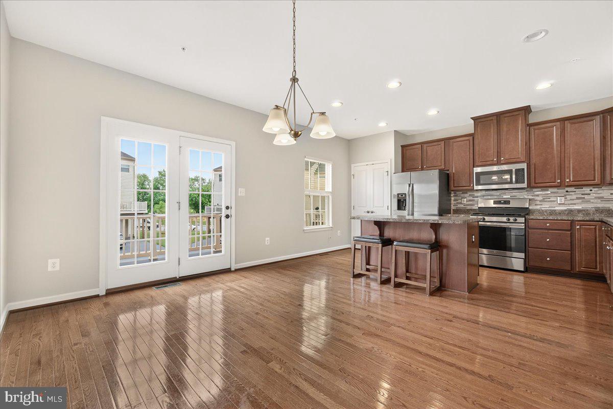 JEFFERSON PLACE - Residential