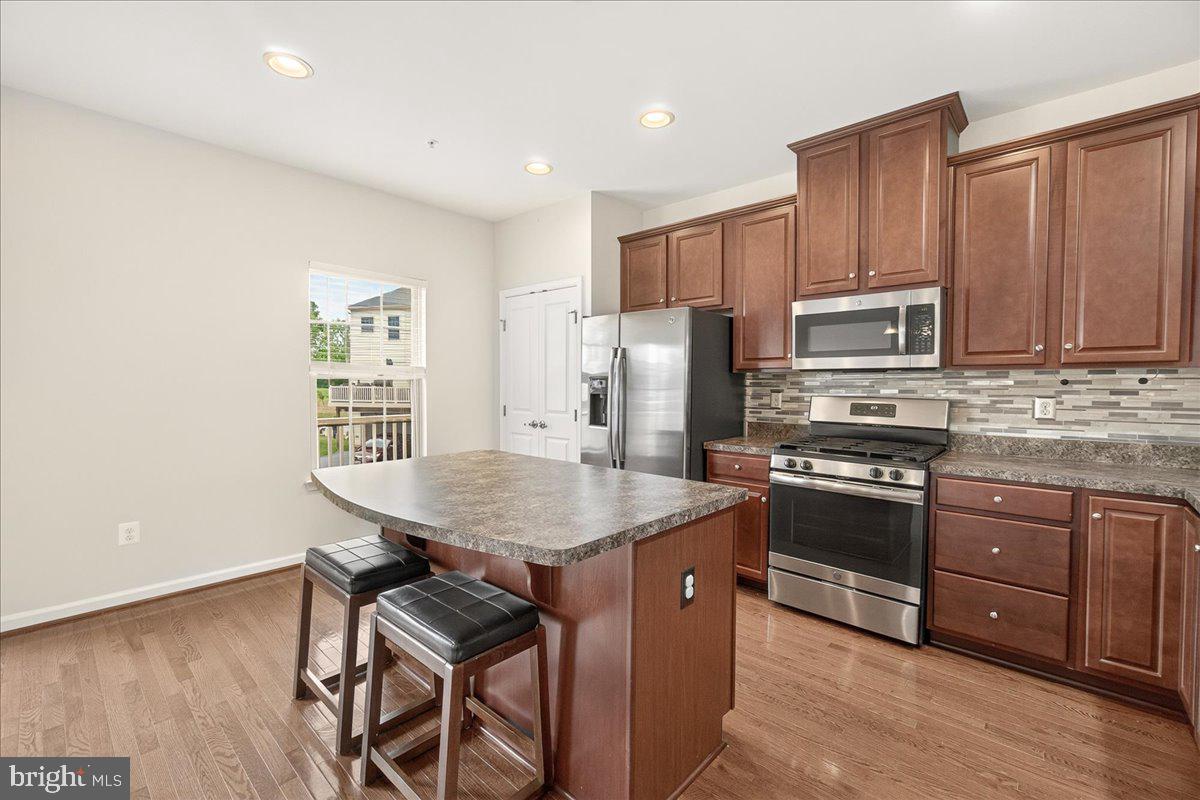 JEFFERSON PLACE - Residential