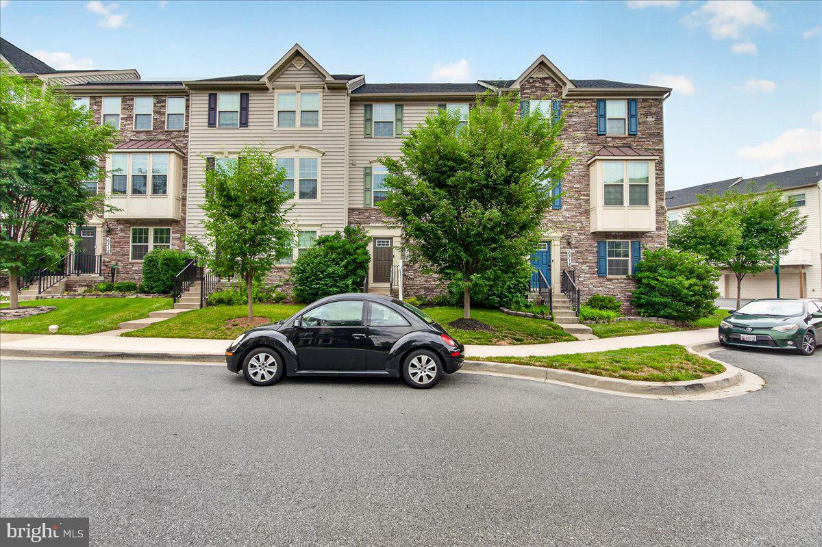 JEFFERSON PLACE - Residential