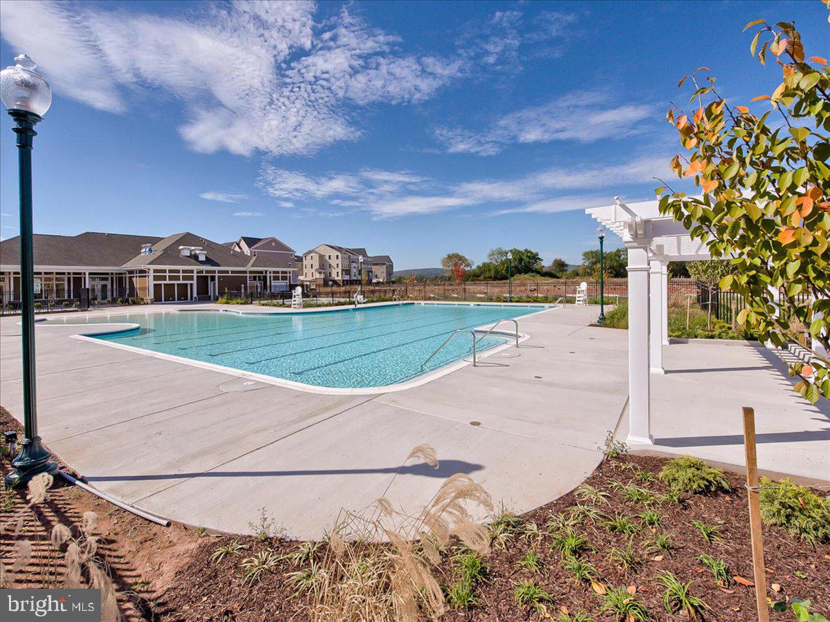 JEFFERSON PLACE - Residential