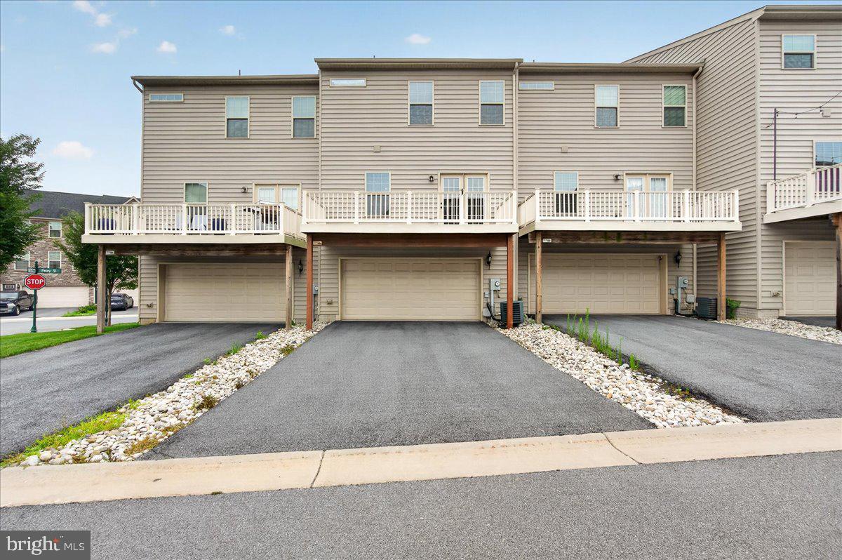 JEFFERSON PLACE - Residential