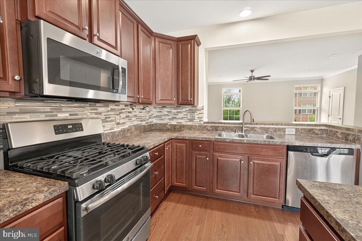 JEFFERSON PLACE - Residential
