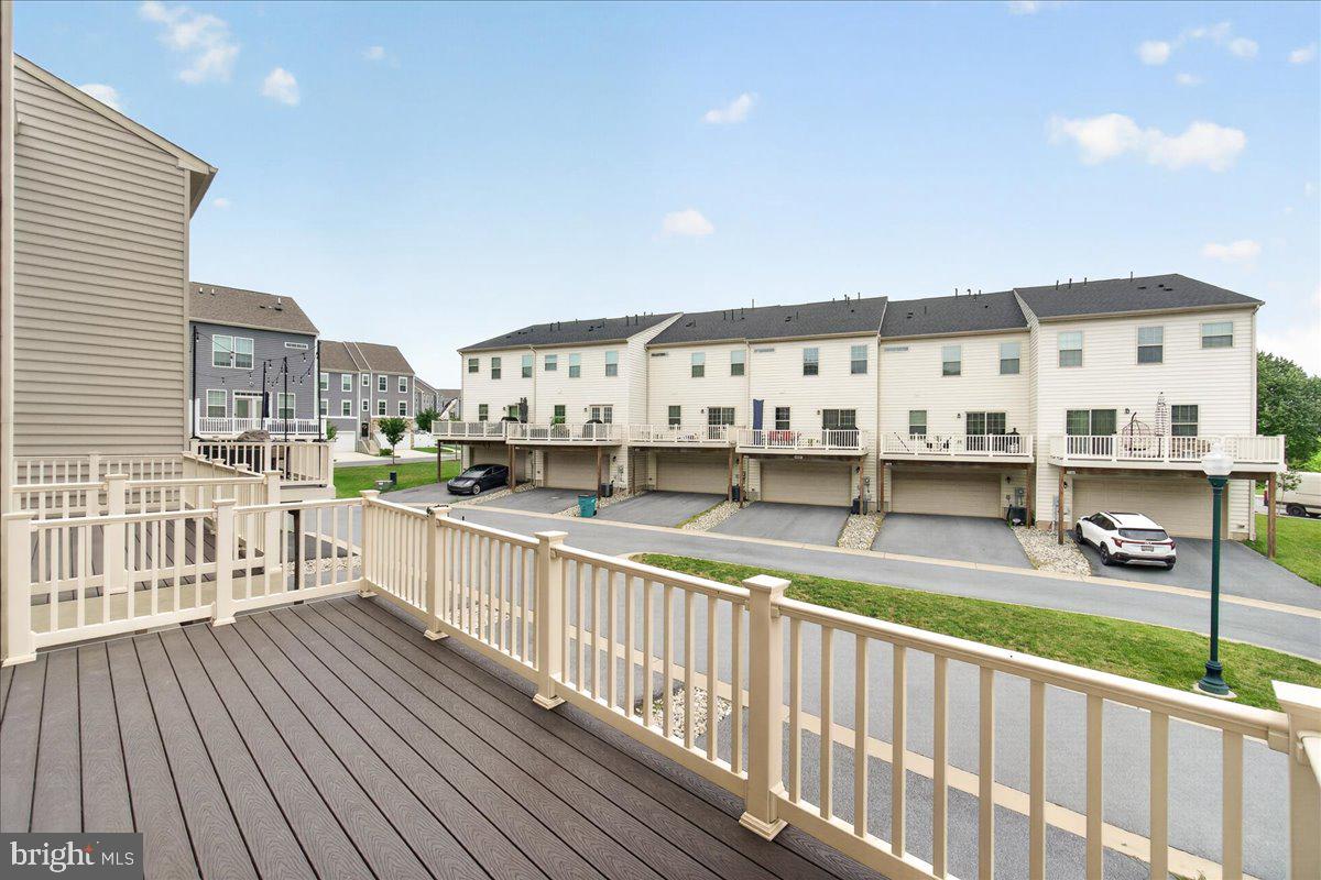 JEFFERSON PLACE - Residential