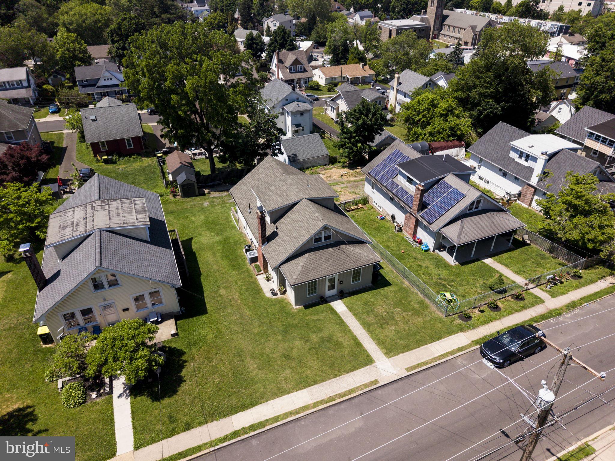 WILLOW GROVE - Residential