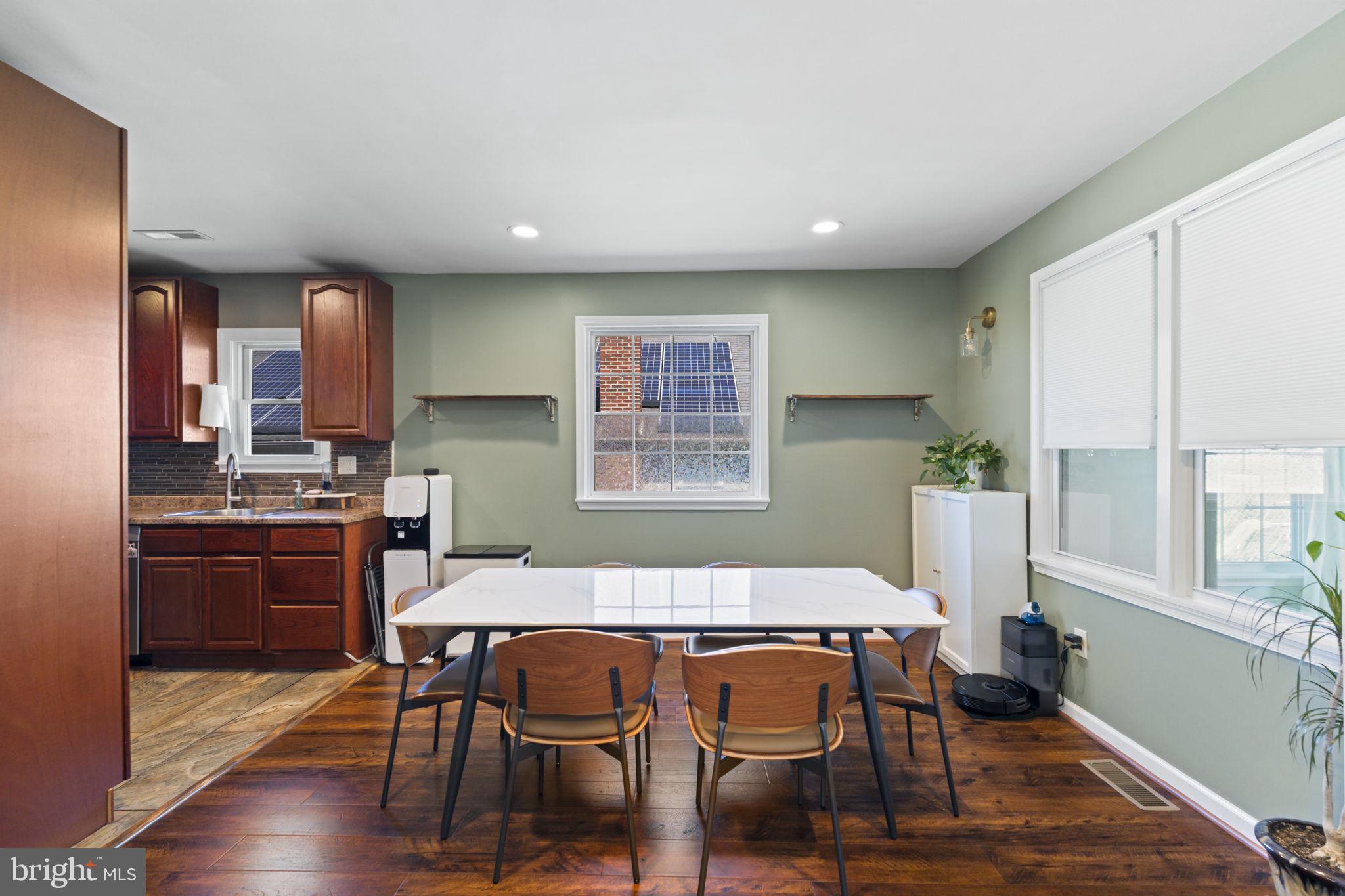 WILLOW GROVE - Residential