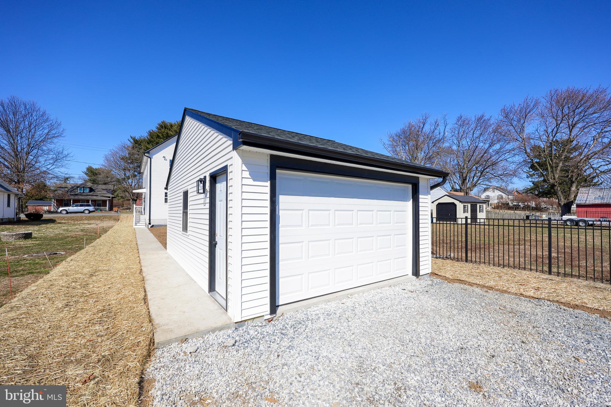 MANOR TWP - Residential