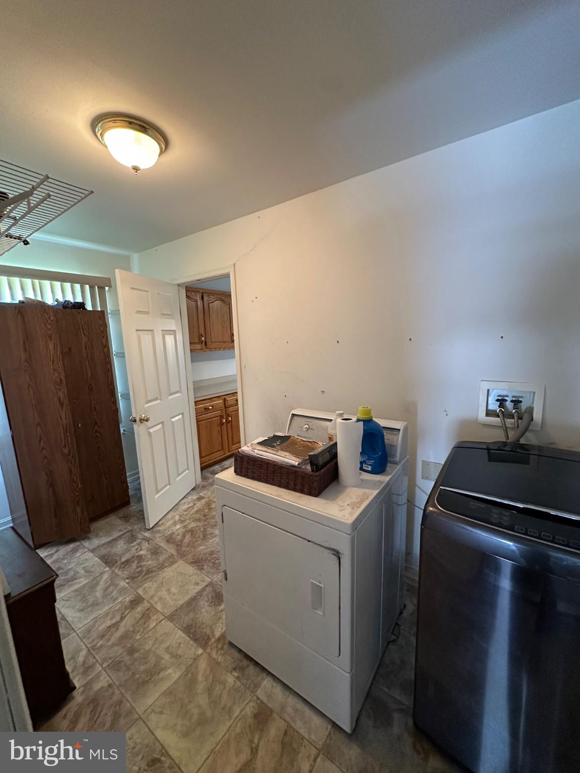 WOODBROOK - Residential