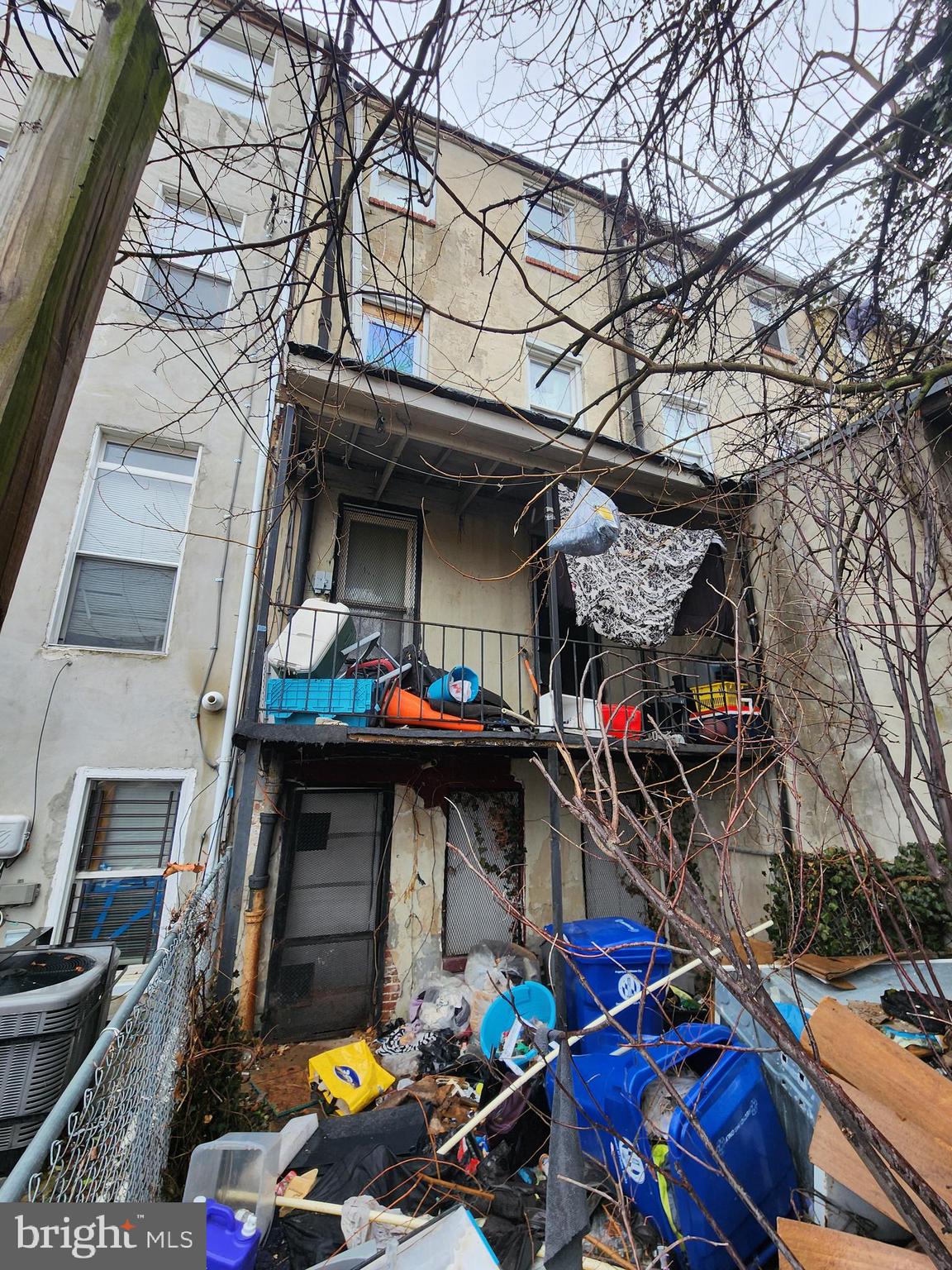 SANDTOWN-WINCHESTER - Residential