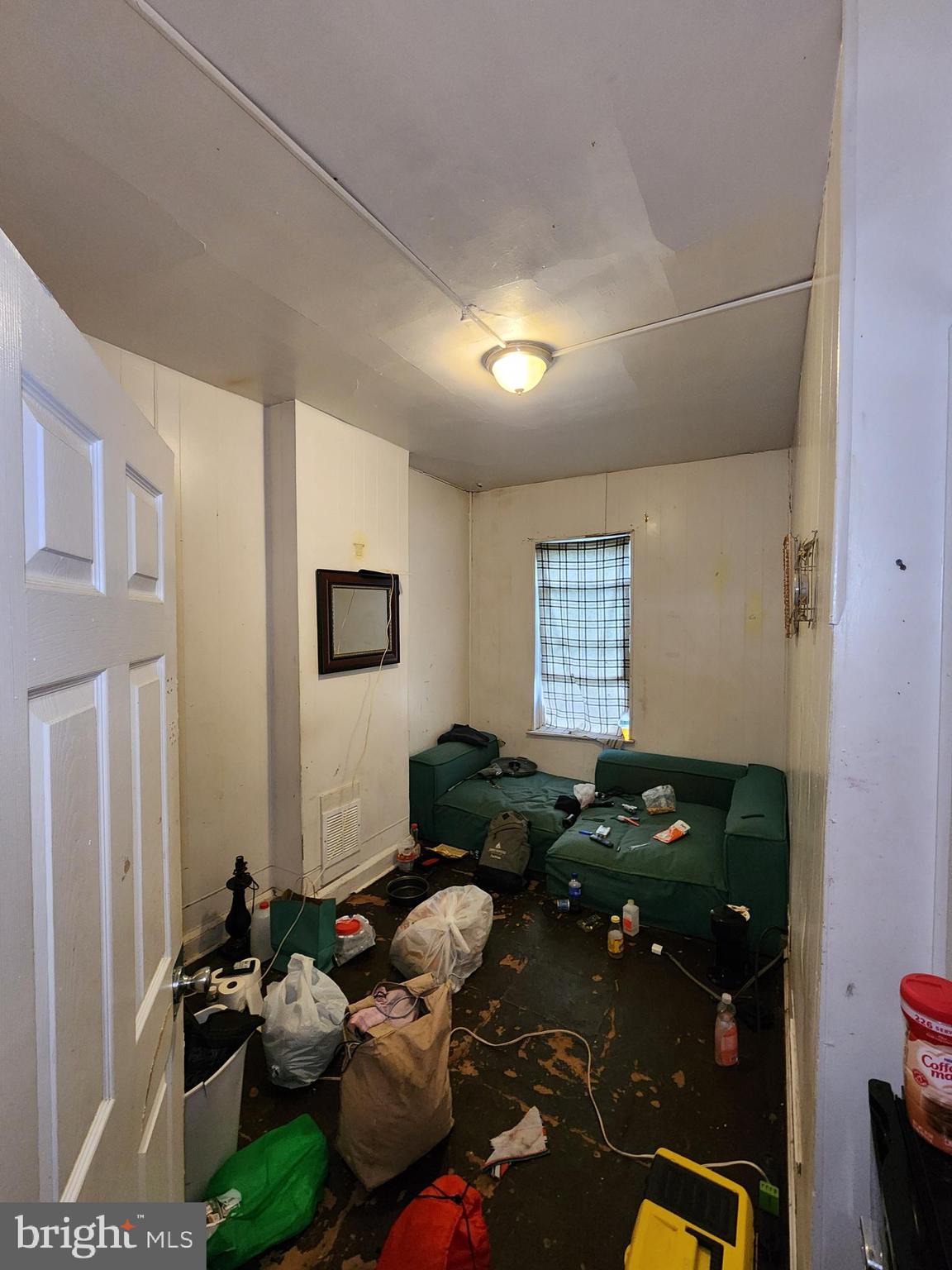 SANDTOWN-WINCHESTER - Residential