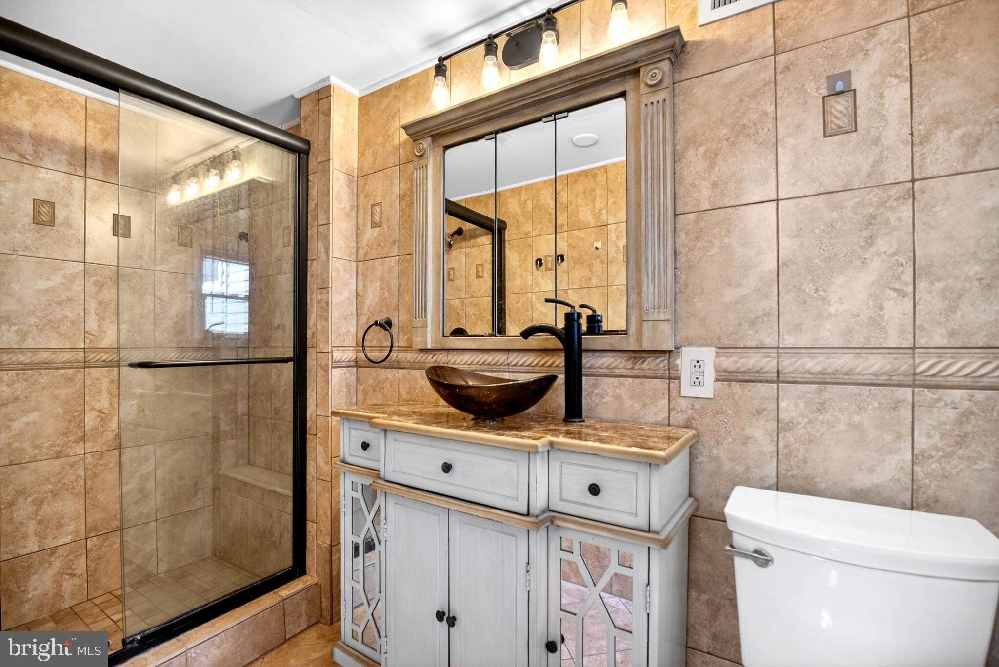 PASSYUNK SQUARE - Residential