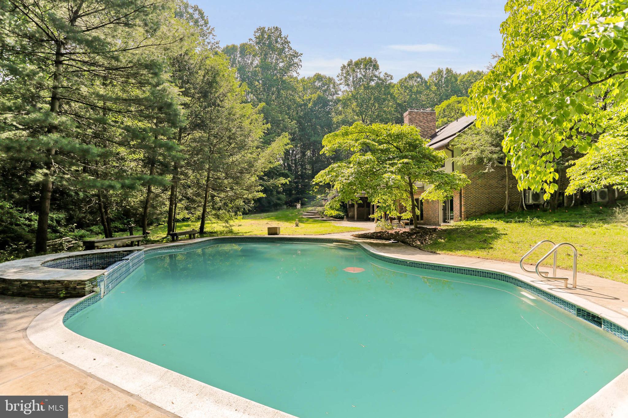 HIGHLAND - Residential