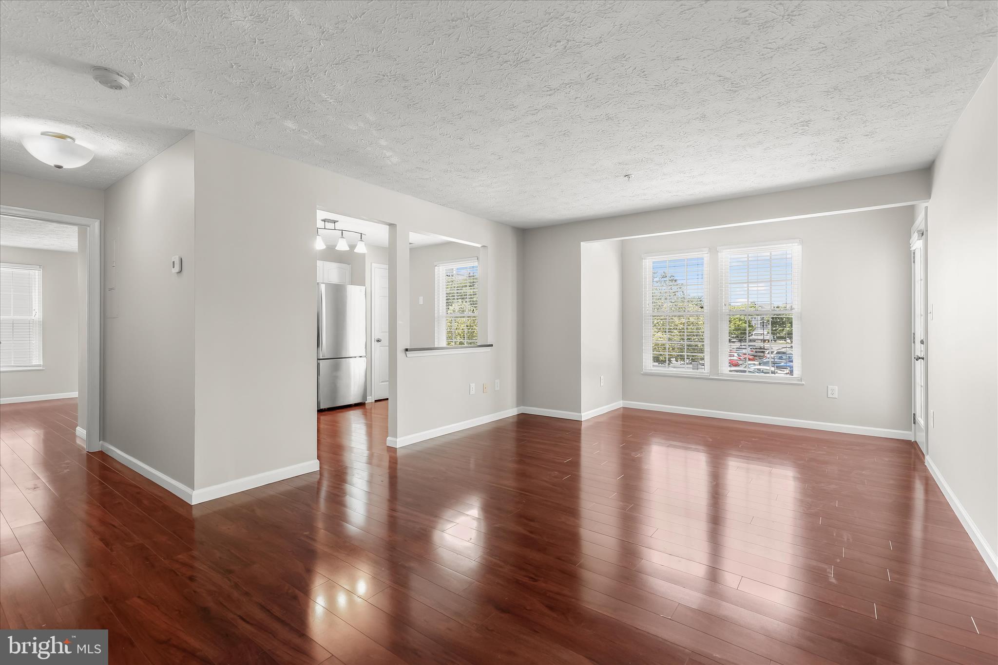 PINEY ORCHARD - Residential