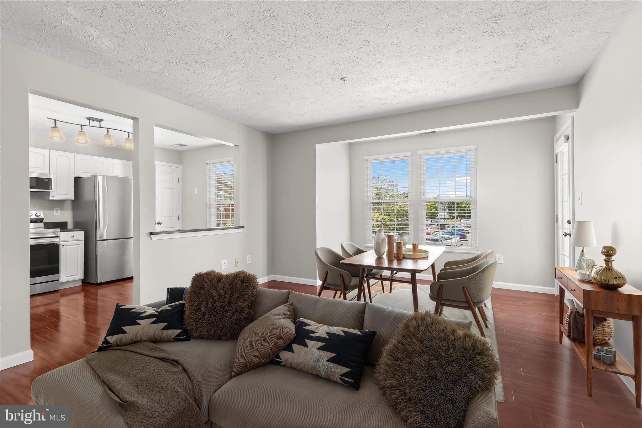 PINEY ORCHARD - Residential