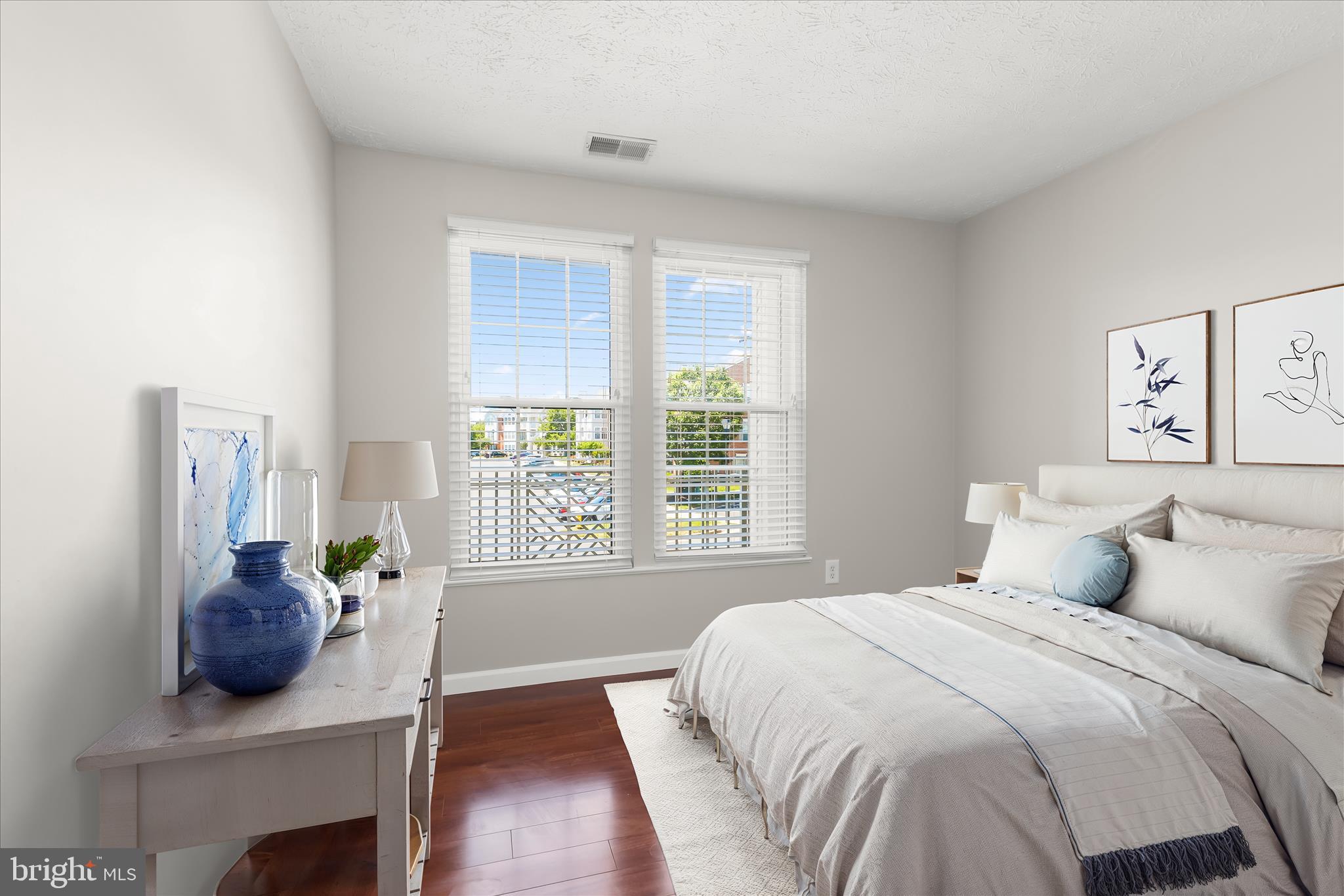 PINEY ORCHARD - Residential