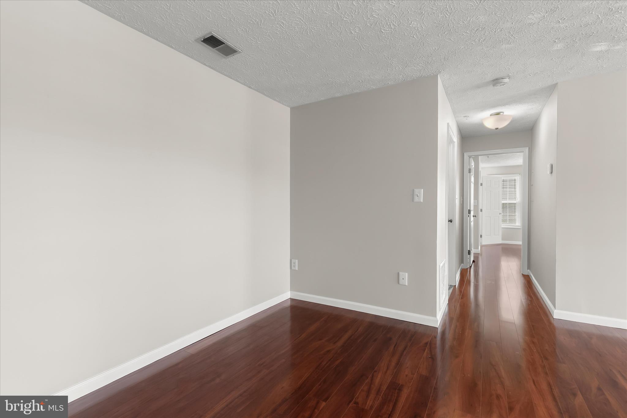 PINEY ORCHARD - Residential