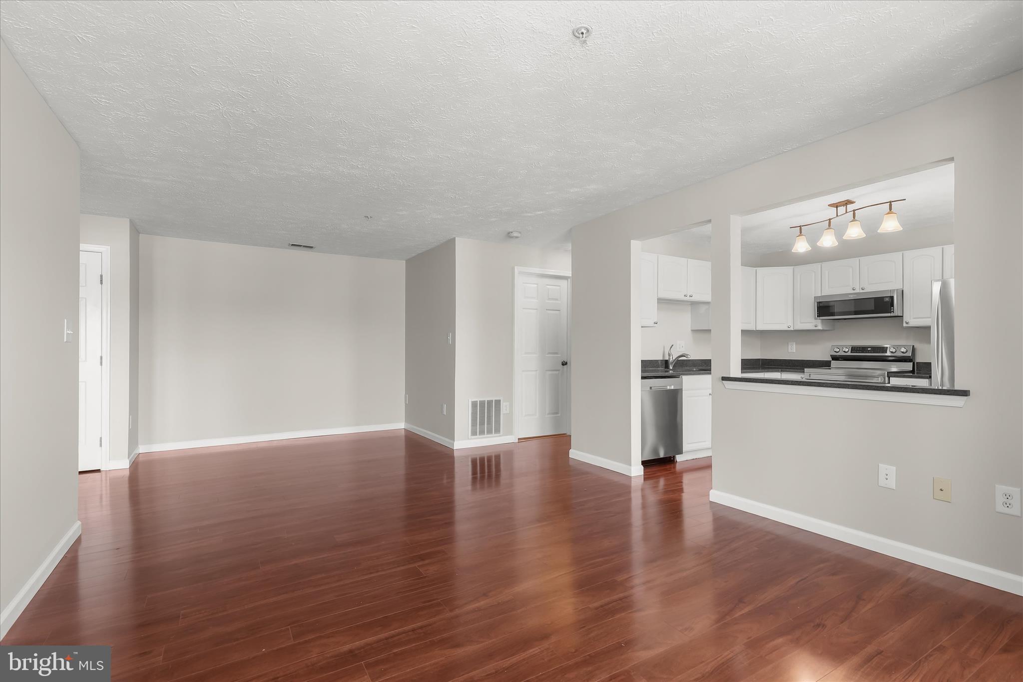 PINEY ORCHARD - Residential