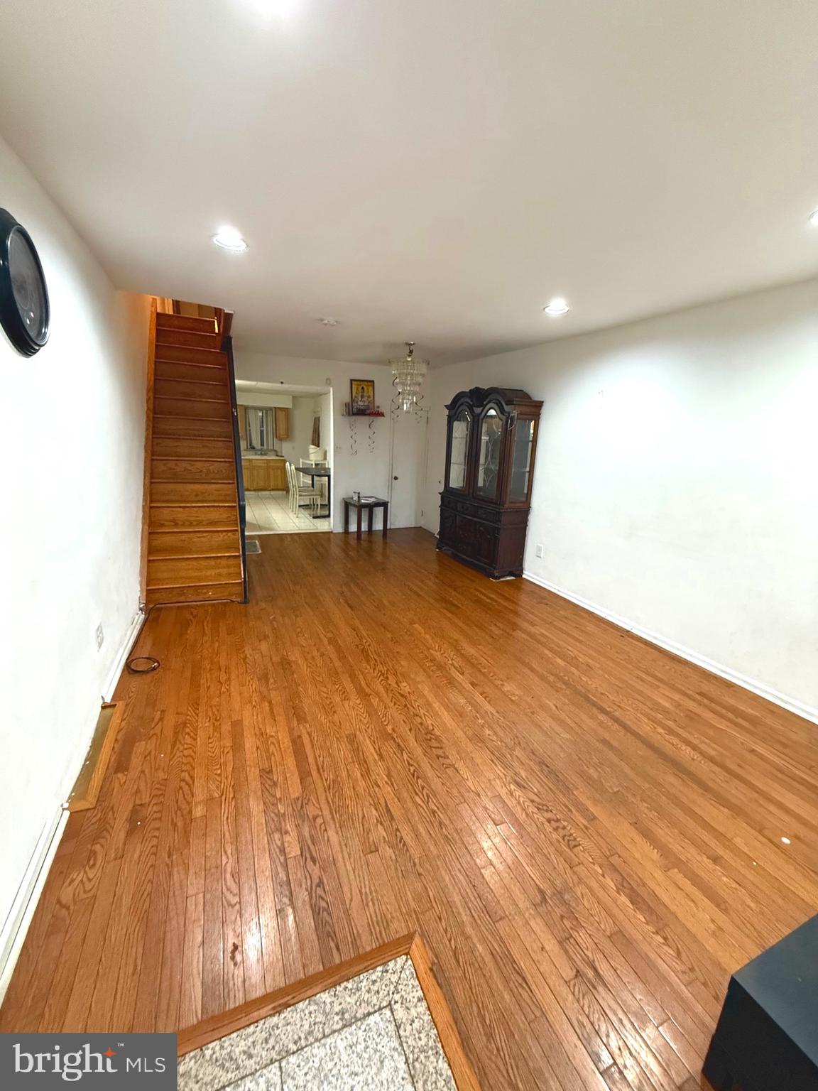 LOWER MOYAMENSING - Residential