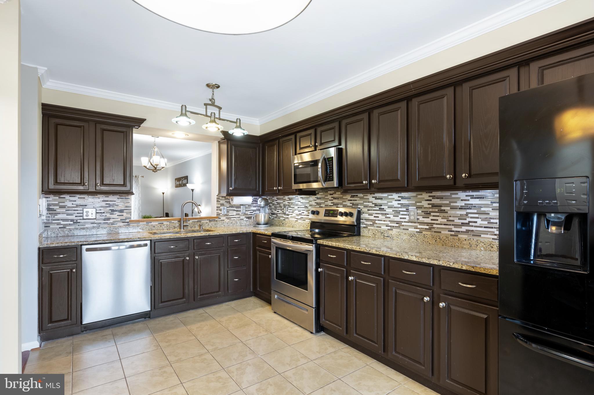 CROFTON COMMONS - Residential