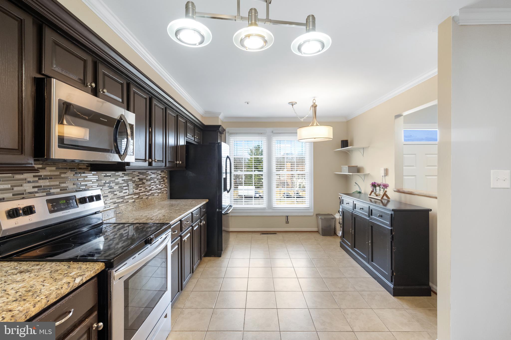 CROFTON COMMONS - Residential