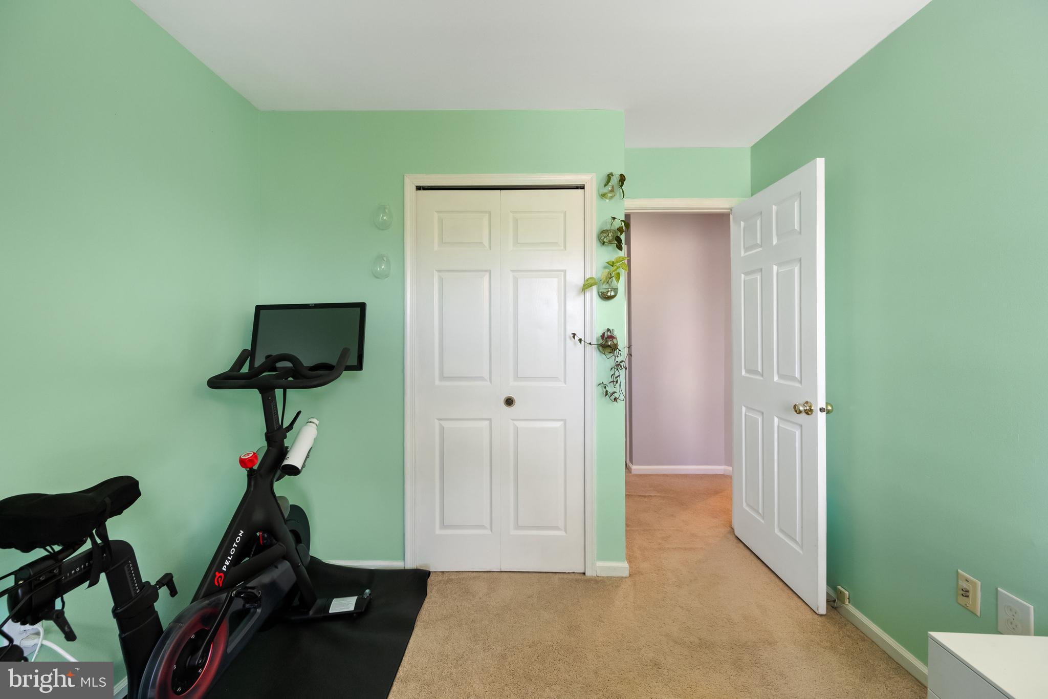 CROFTON COMMONS - Residential