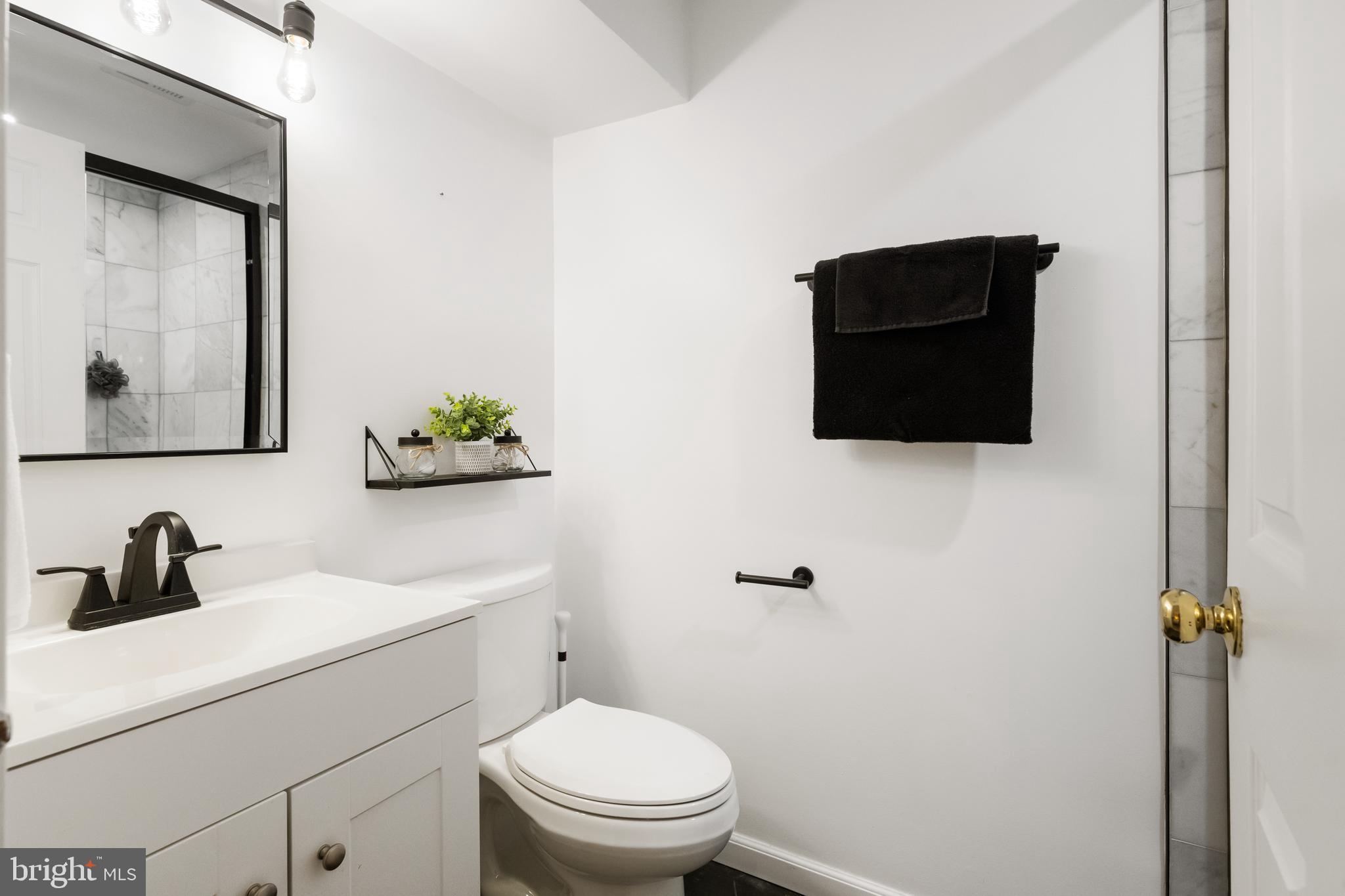 CROFTON COMMONS - Residential