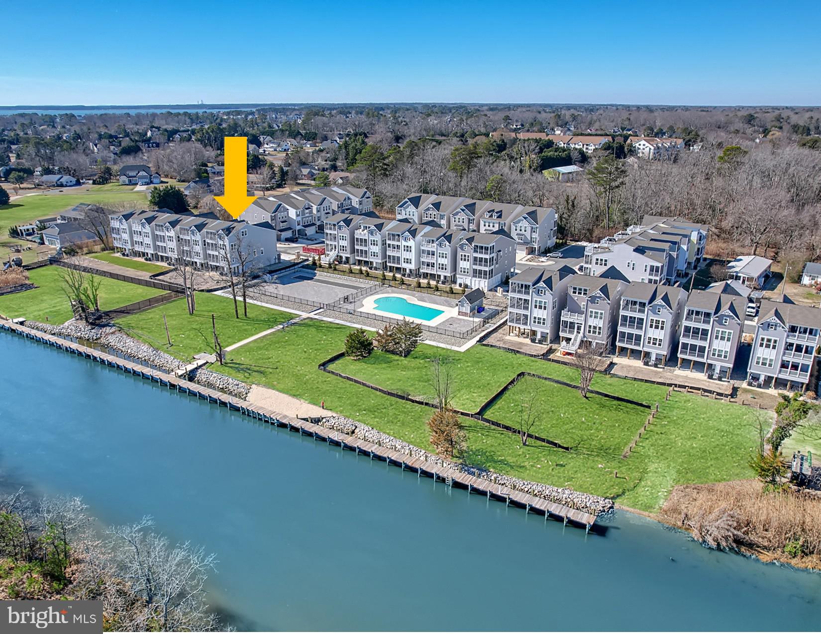 OYSTER HOUSE VILLAGE - Residential