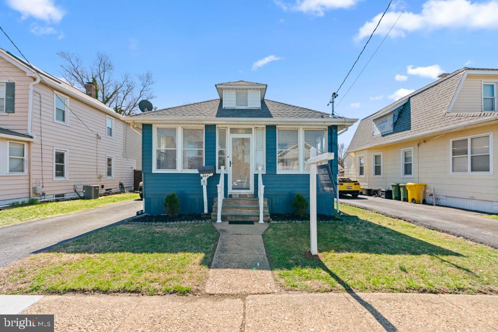 HILLCREST - Residential
