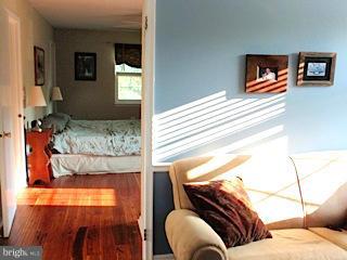 CROFTON VILLAGE - Residential Lease