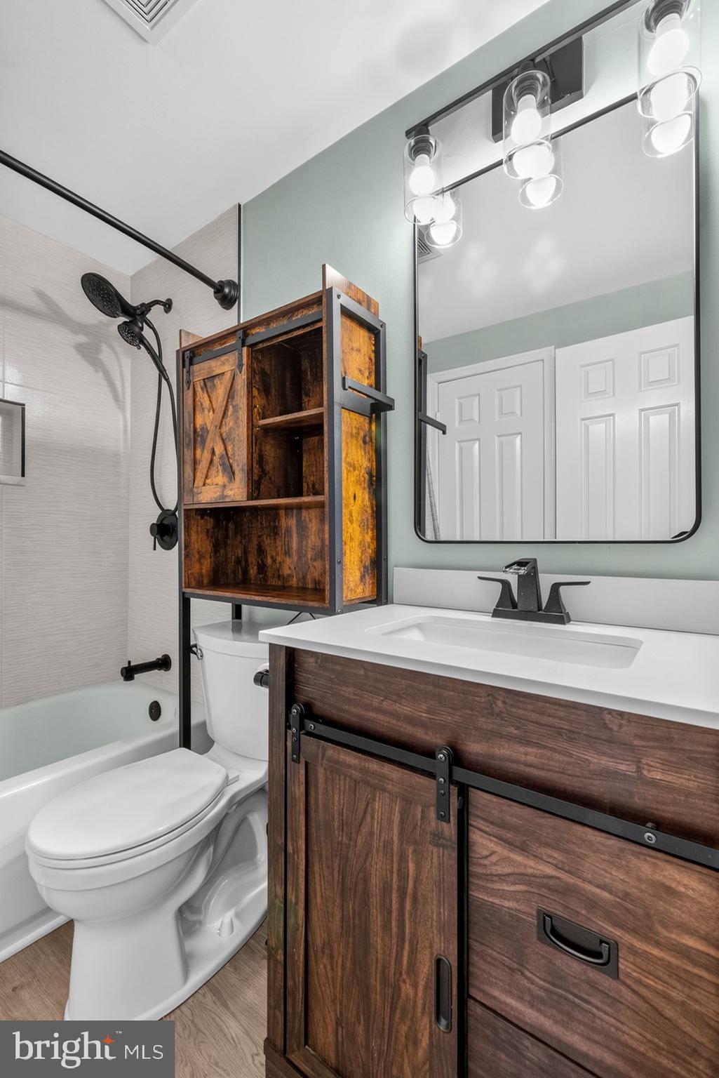 FOXCROFT - Residential