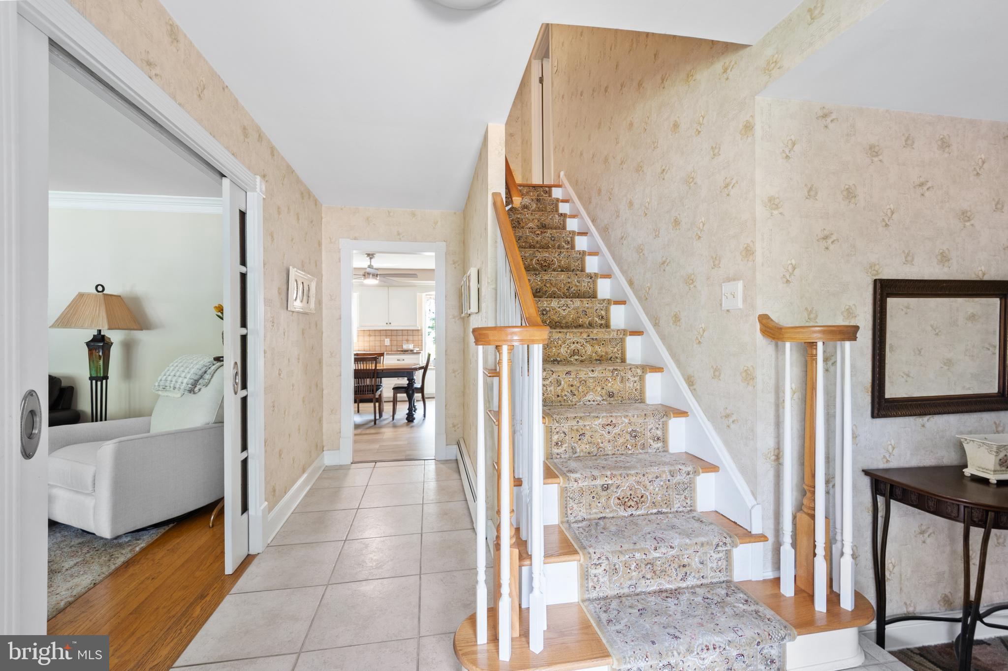 SOUTHAMPTON HILLS - Residential