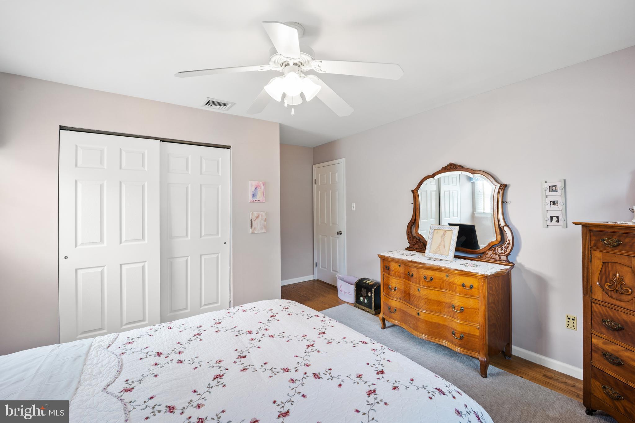 SOUTHAMPTON HILLS - Residential