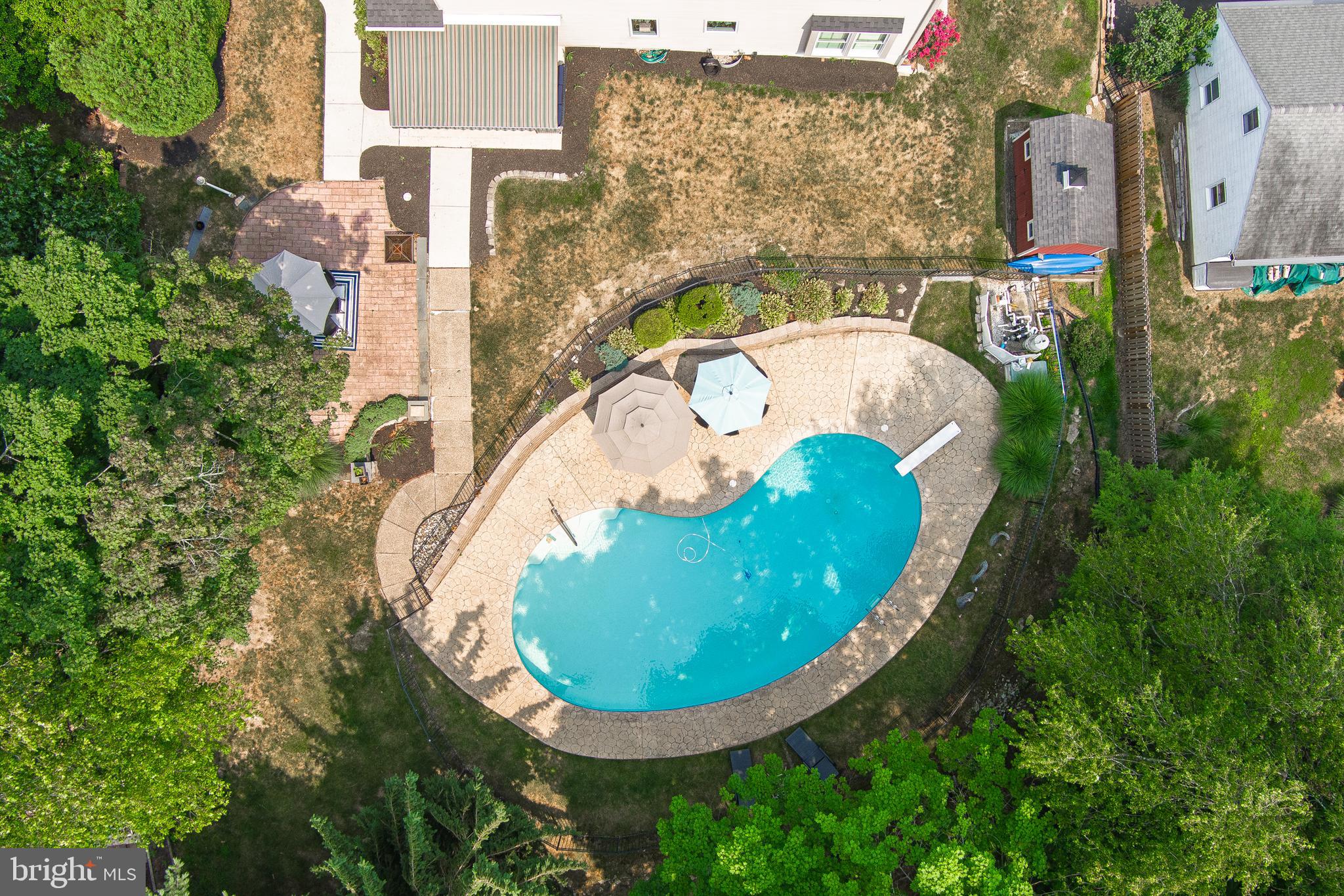 SOUTHAMPTON HILLS - Residential