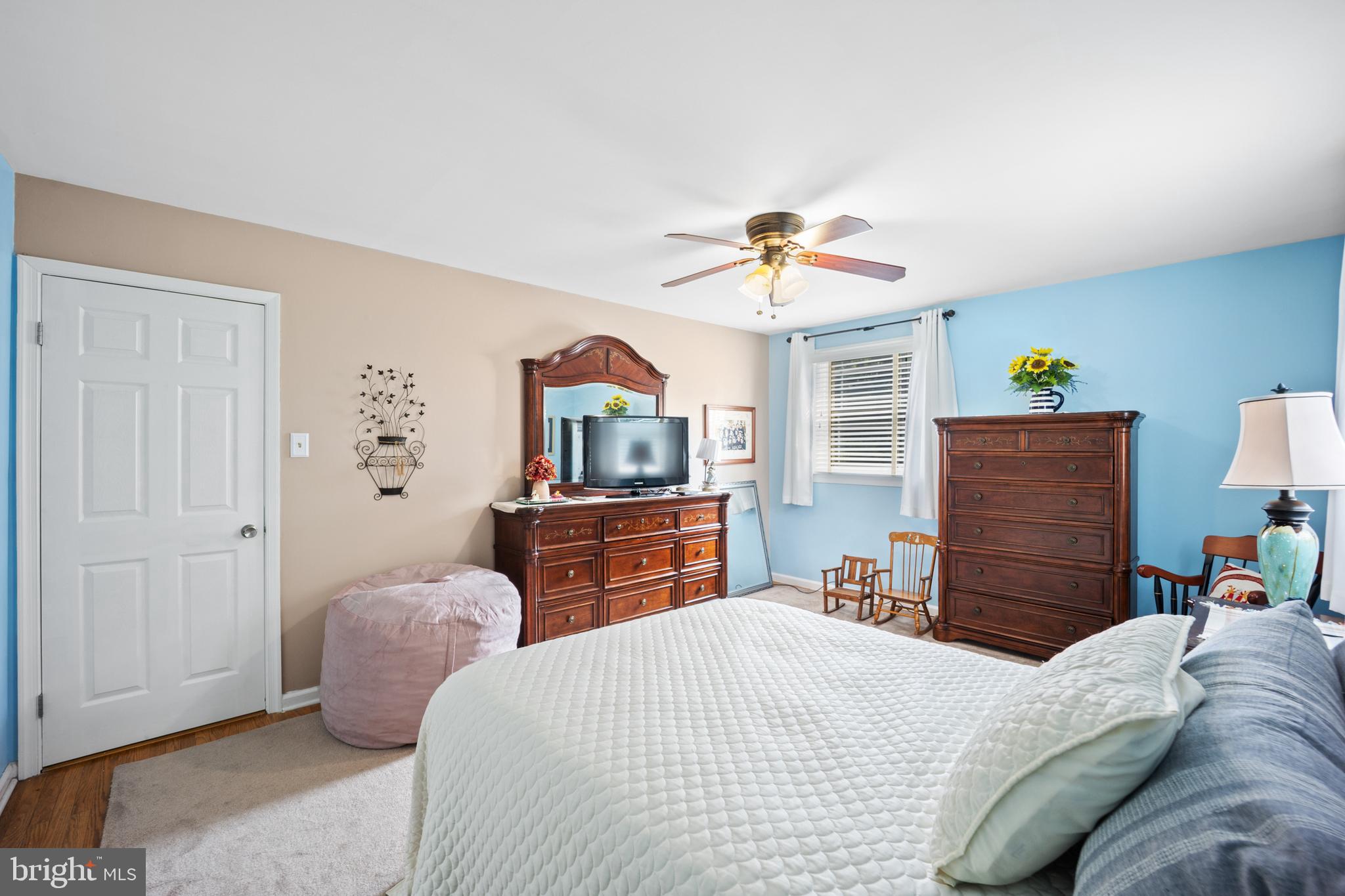 SOUTHAMPTON HILLS - Residential