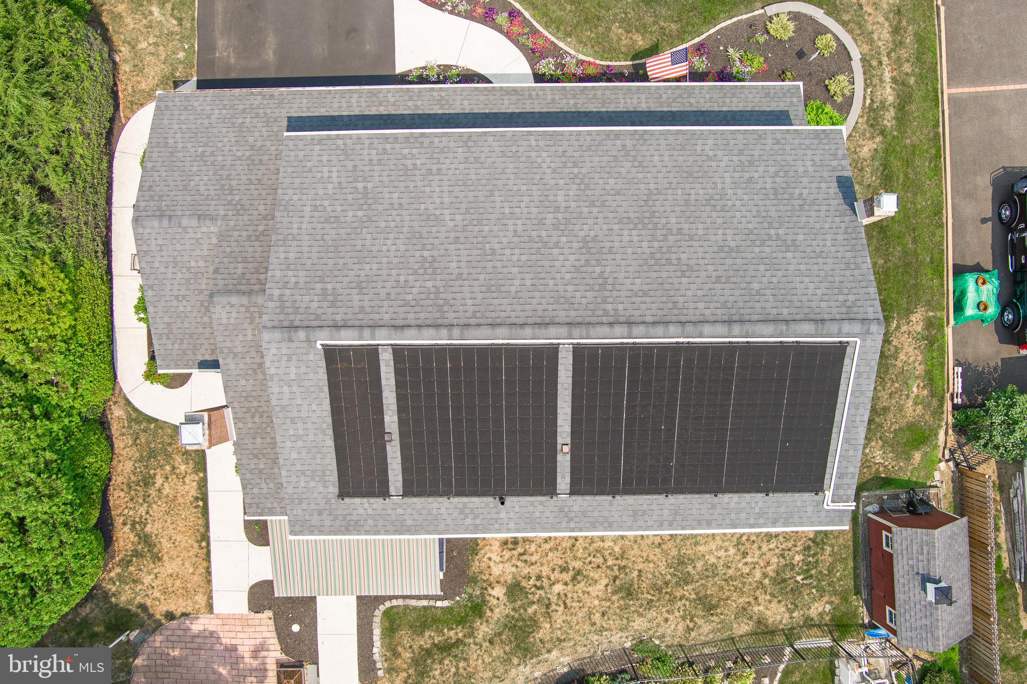 SOUTHAMPTON HILLS - Residential