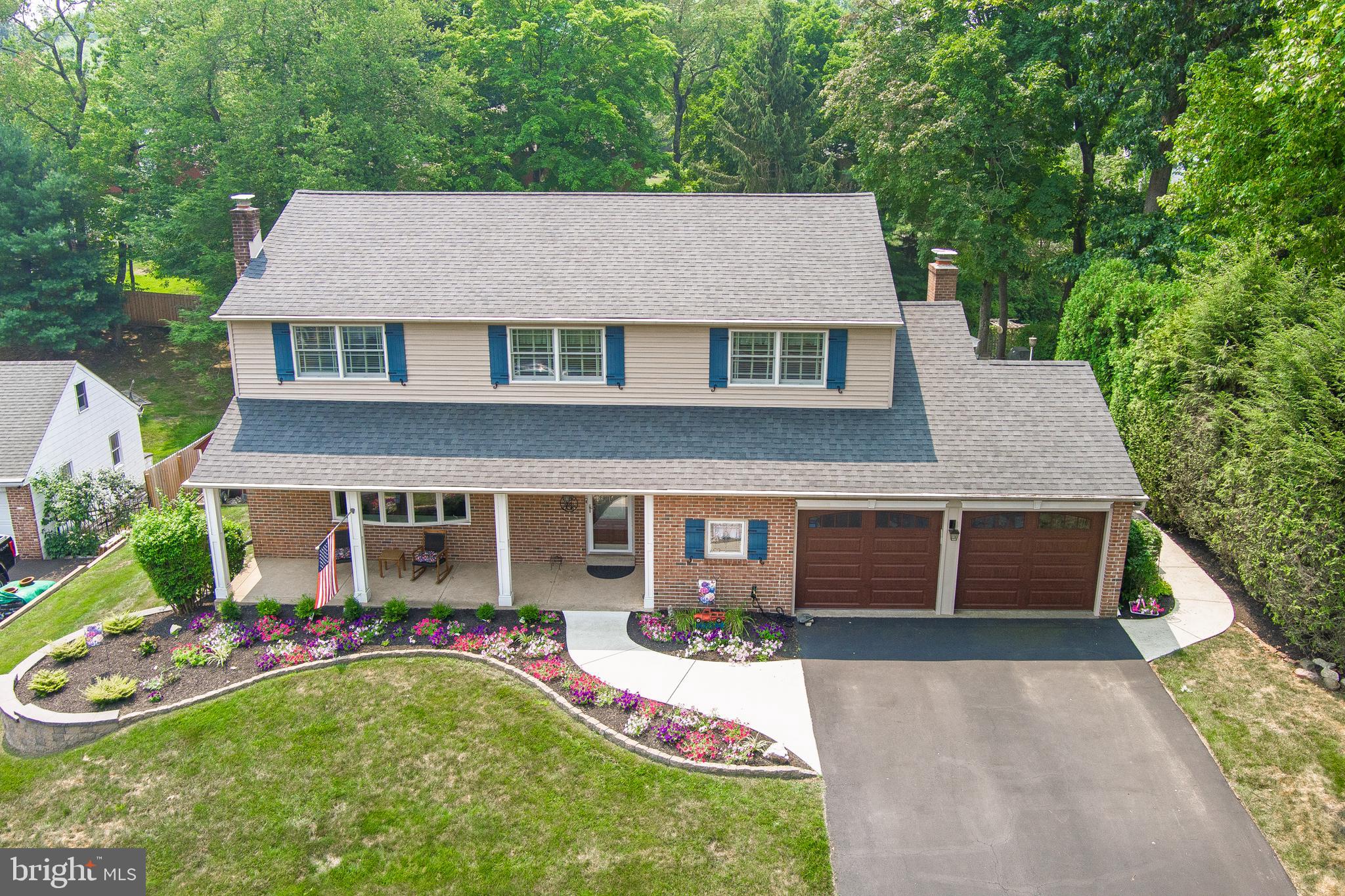 SOUTHAMPTON HILLS - Residential