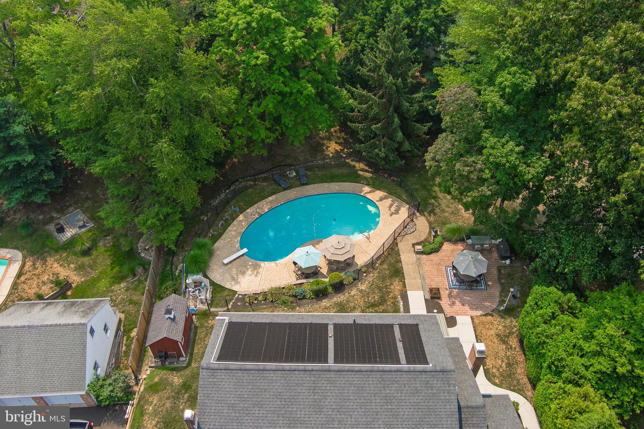 SOUTHAMPTON HILLS - Residential