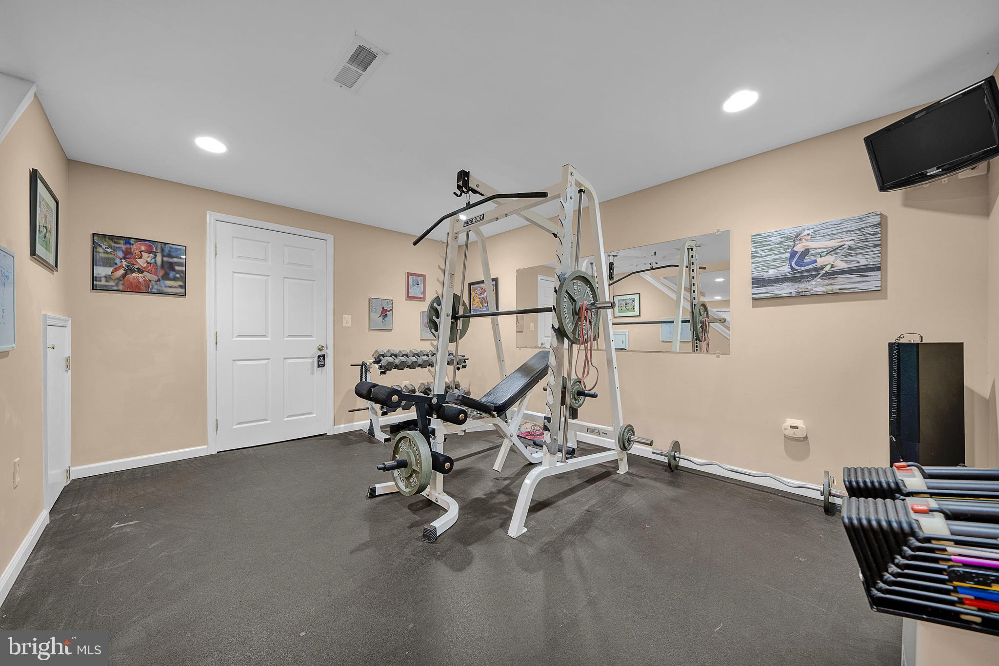 COUNTRY RIDGE - Residential