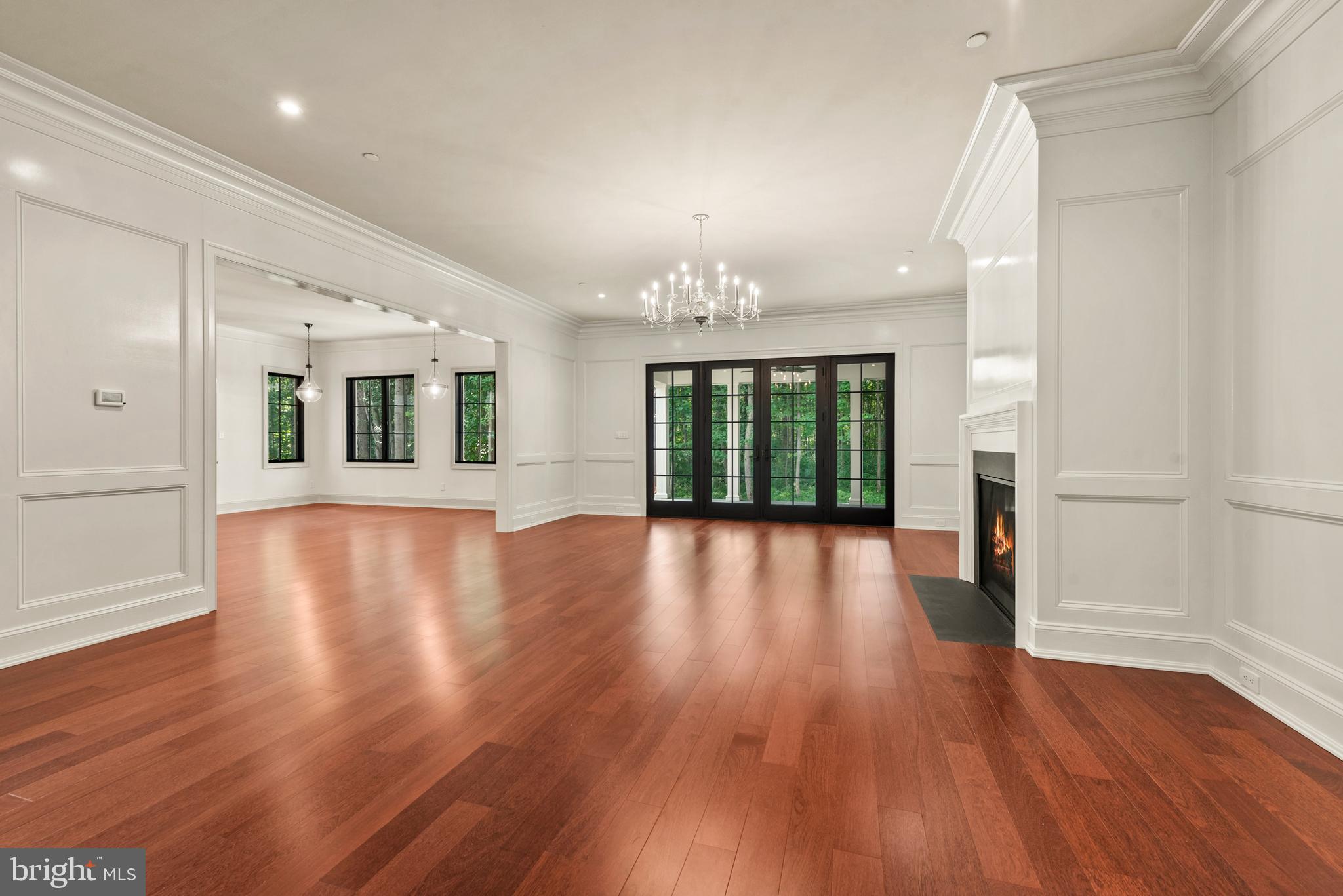 AINSLEY FOREST - Residential