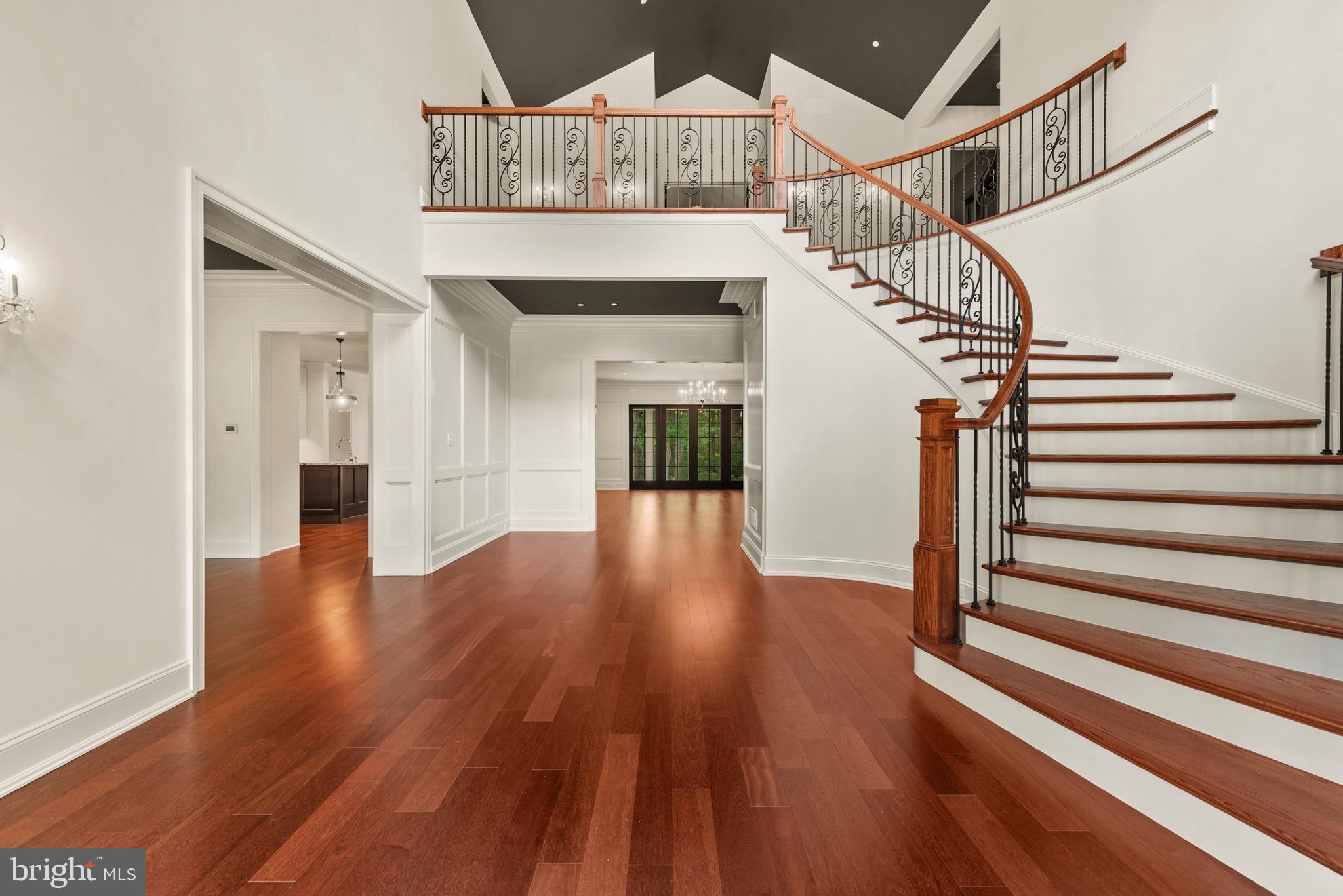AINSLEY FOREST - Residential