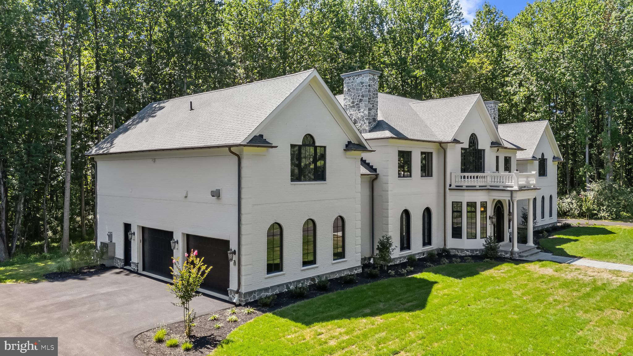 AINSLEY FOREST - Residential