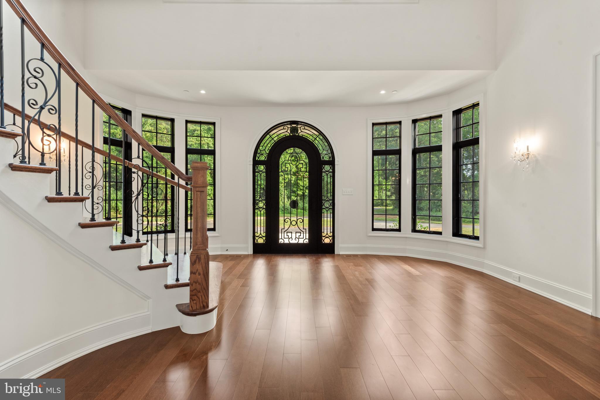 AINSLEY FOREST - Residential