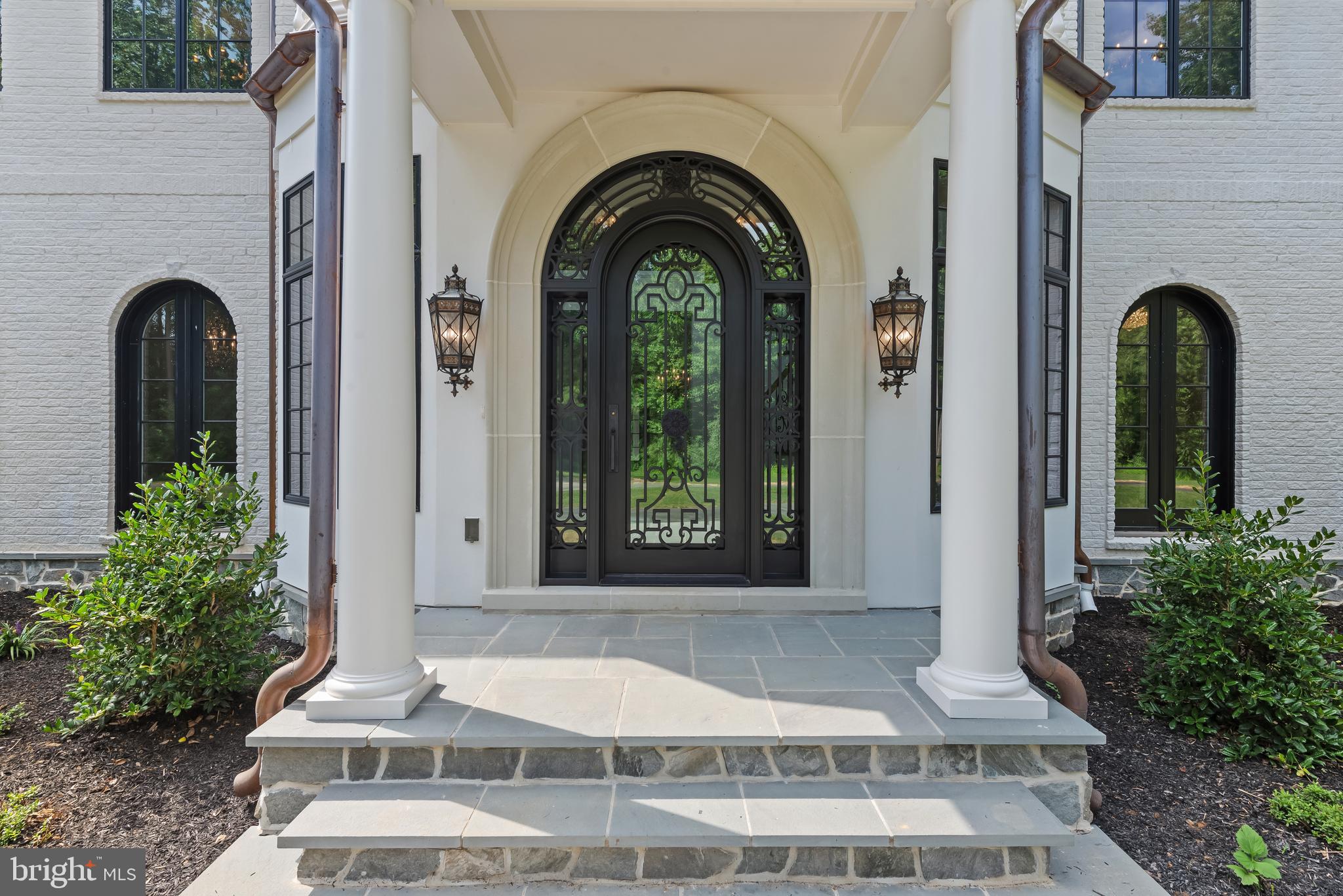 AINSLEY FOREST - Residential