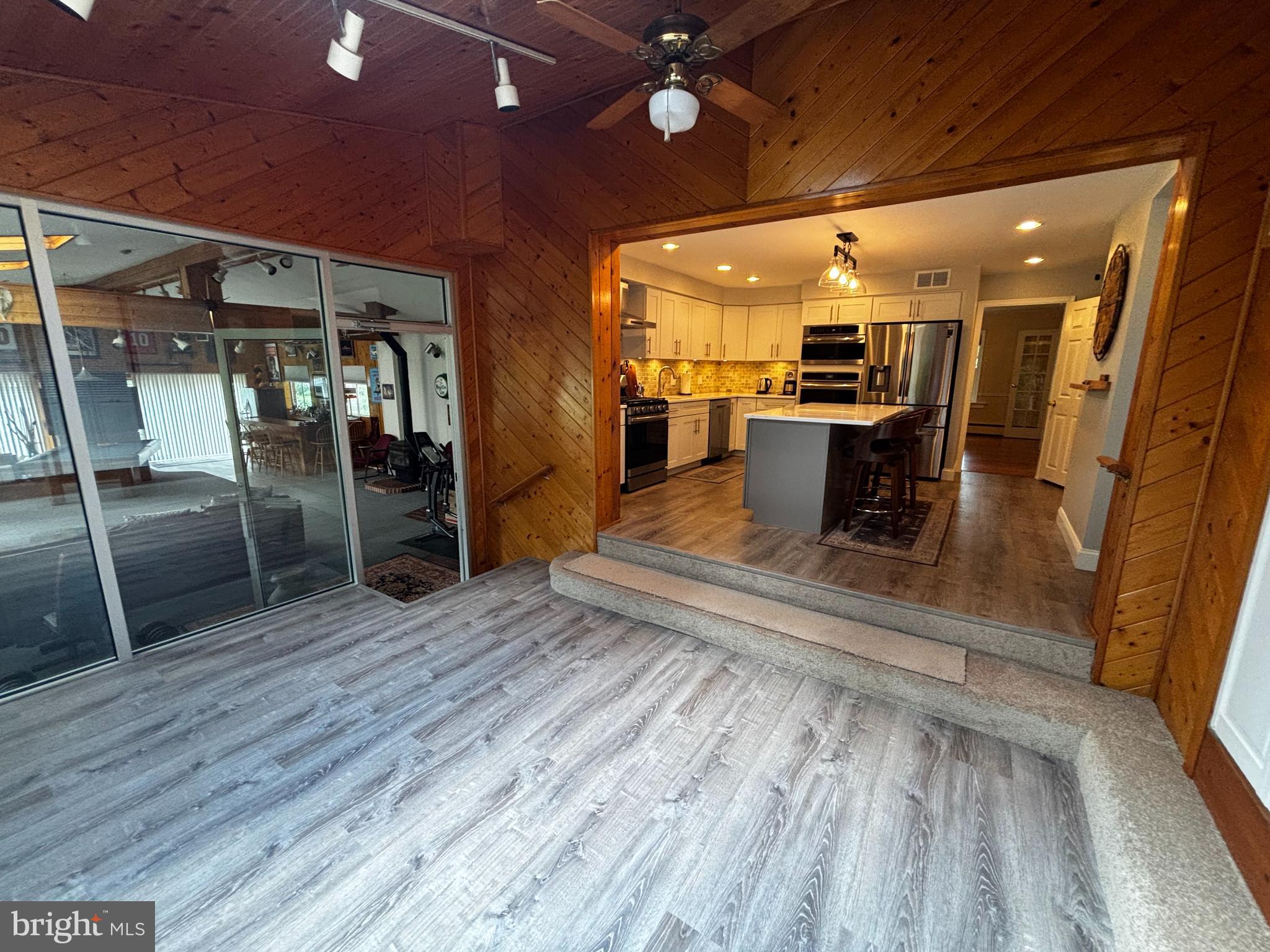 JENKINTOWN - Residential
