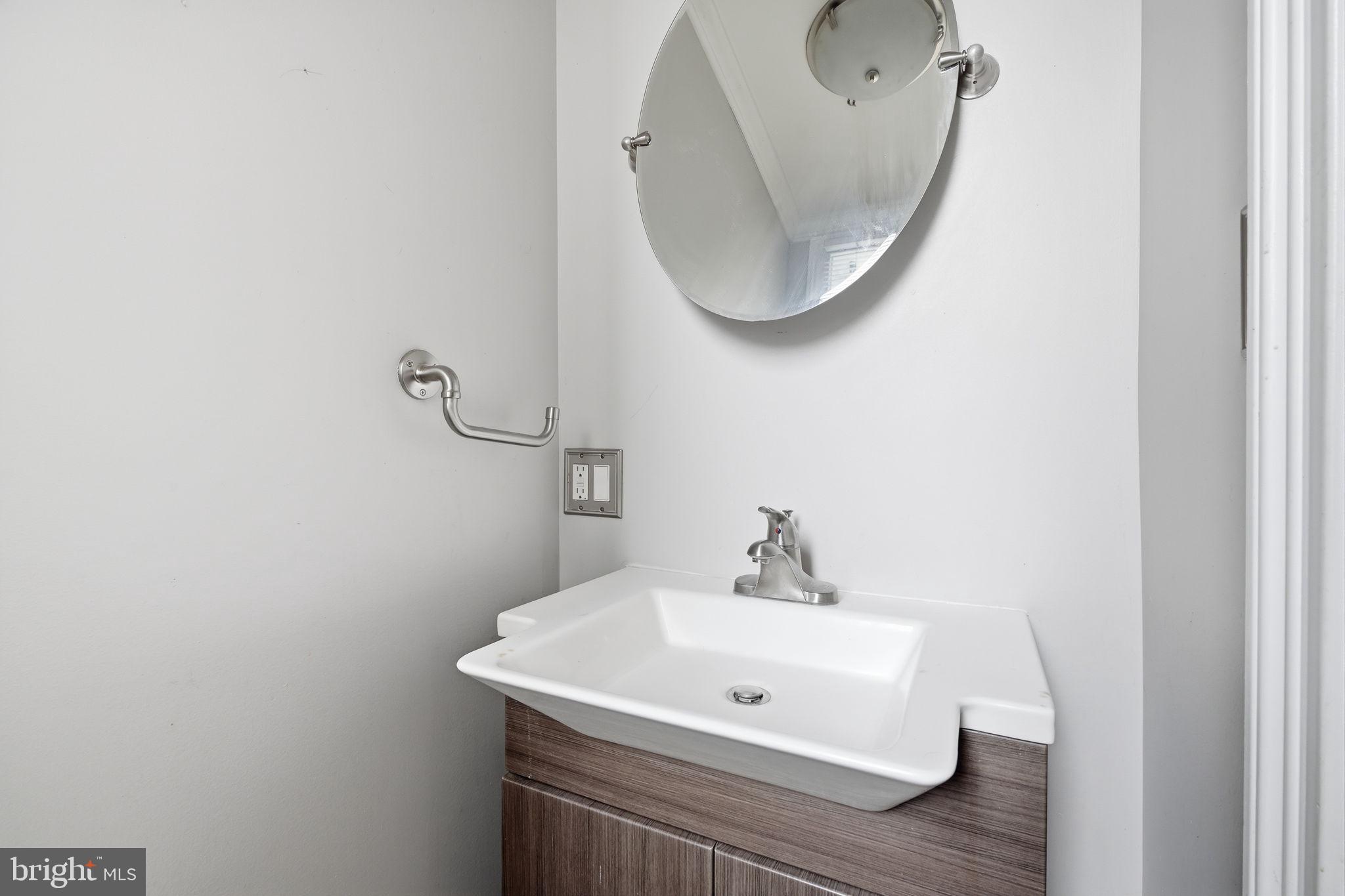 PORT RICHMOND - Residential