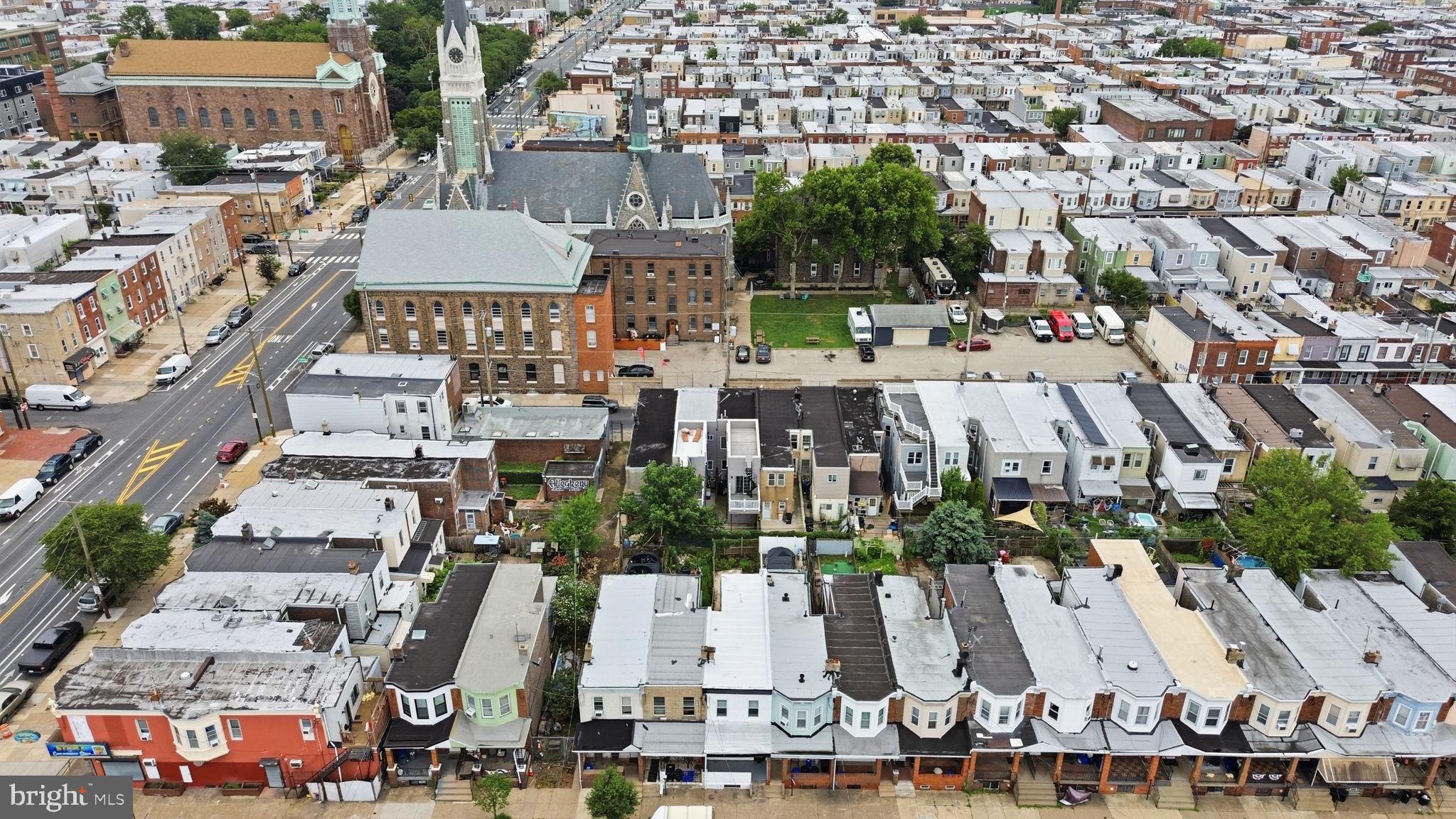 PORT RICHMOND - Residential