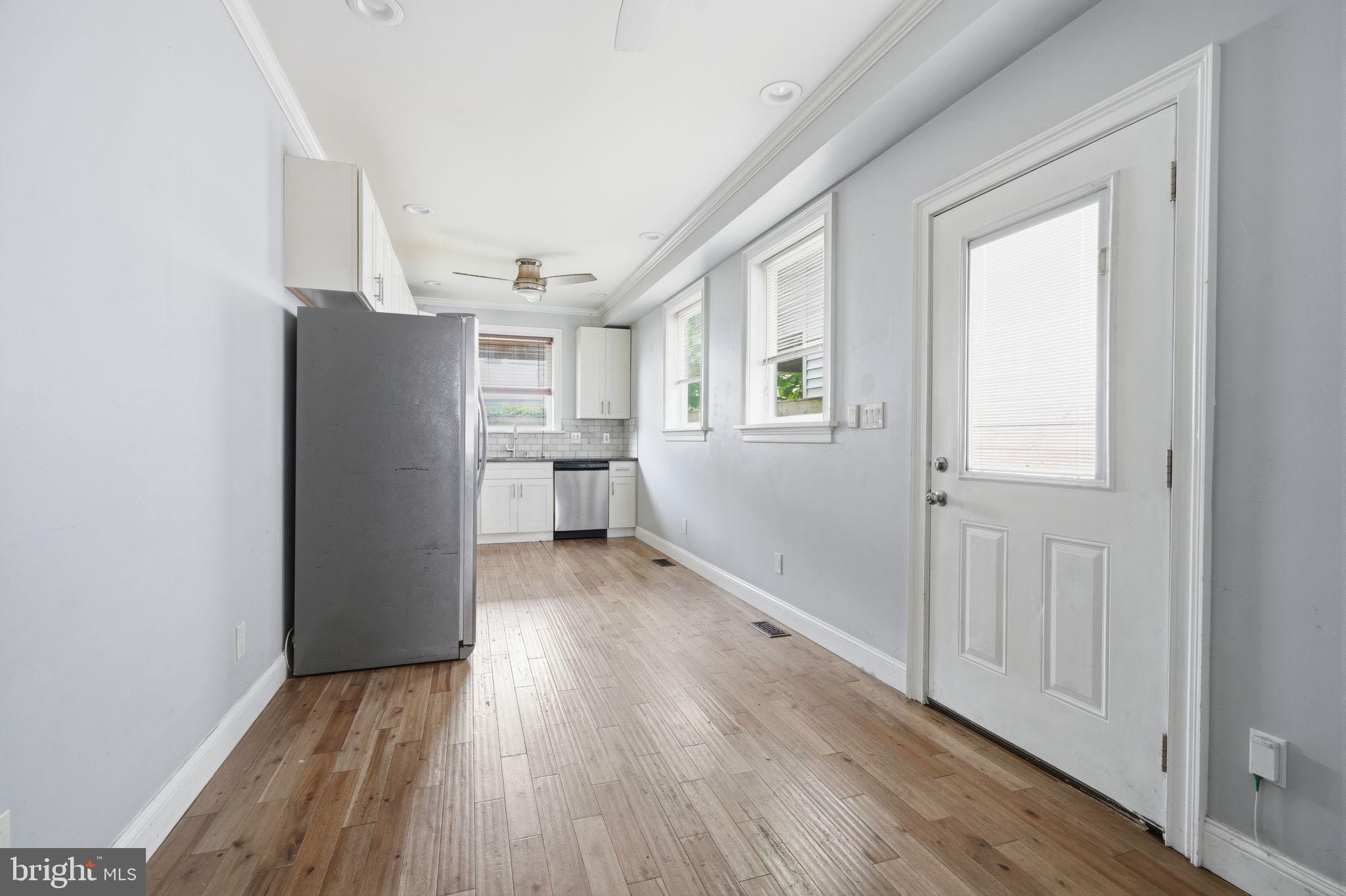 PORT RICHMOND - Residential