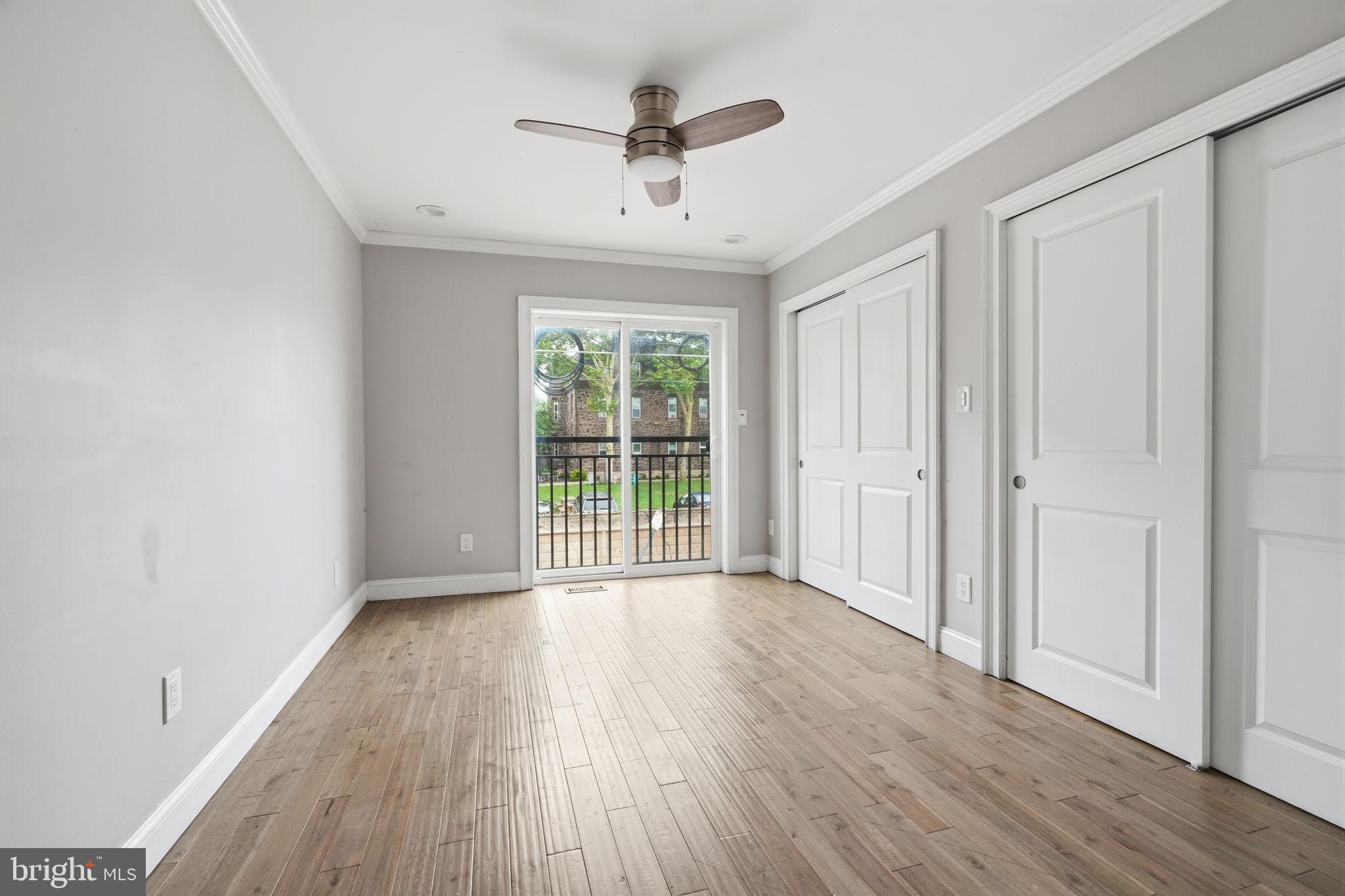 PORT RICHMOND - Residential
